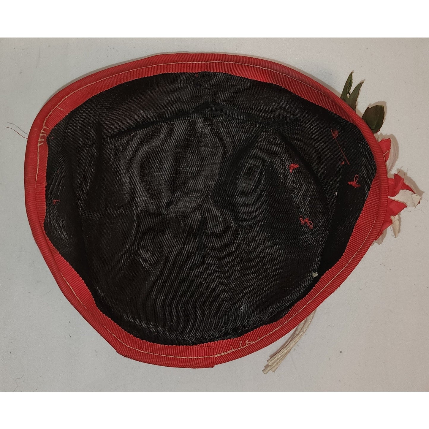 Vintage Red Hat 1950s Red Floral Half Hat Perch Hat Daisies Daisy Hat Mid Century 20.5 in.