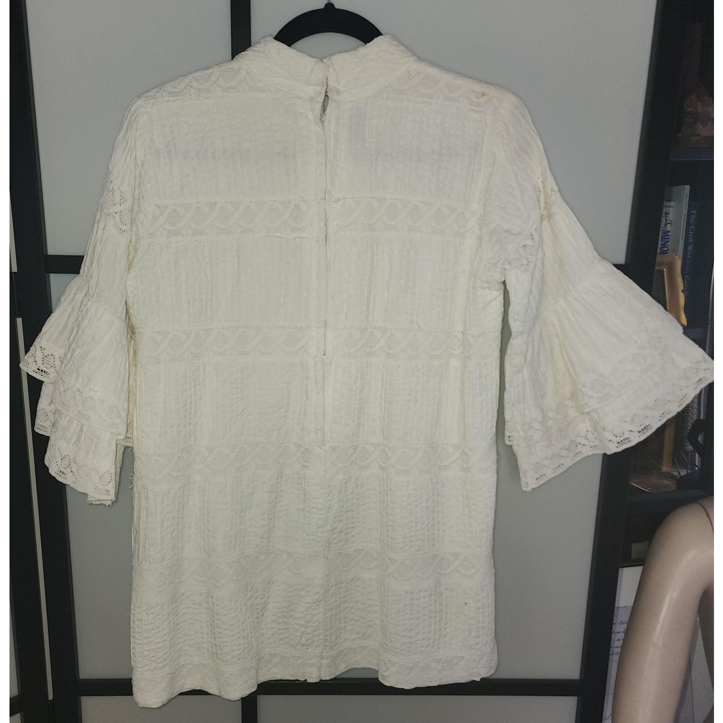 Vintage 1960s Minidress White Cotton Lace Ruffle Tiny Pleats Short Dress Tunic Top Angel Sleeves Mexico Mid Century Resort Boho Wedding S