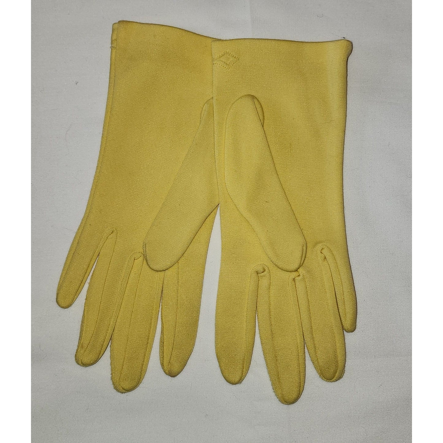 Vintage Yellow Gloves 1950s 60s Bright Yellow Nylon Wrist Gloves Unique Diamond Stitching Mid Century 7