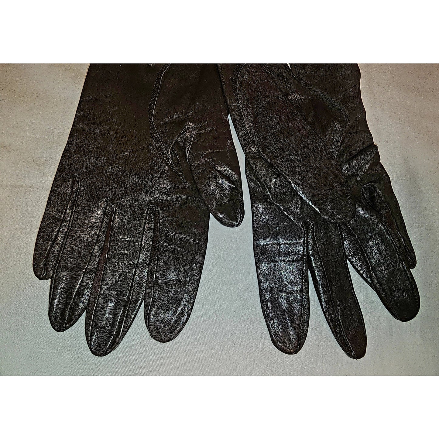 Vintage leather gloves 1960s thin black leather wrist gloves embroidered design rockabilly boho japan l 7 7.5 rip in lining