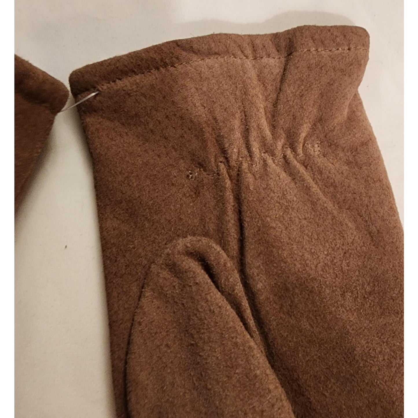 Vintage Suede Gloves 1980s 90s Light Brown Suede Fownes Gloves Soft Lining Boho M