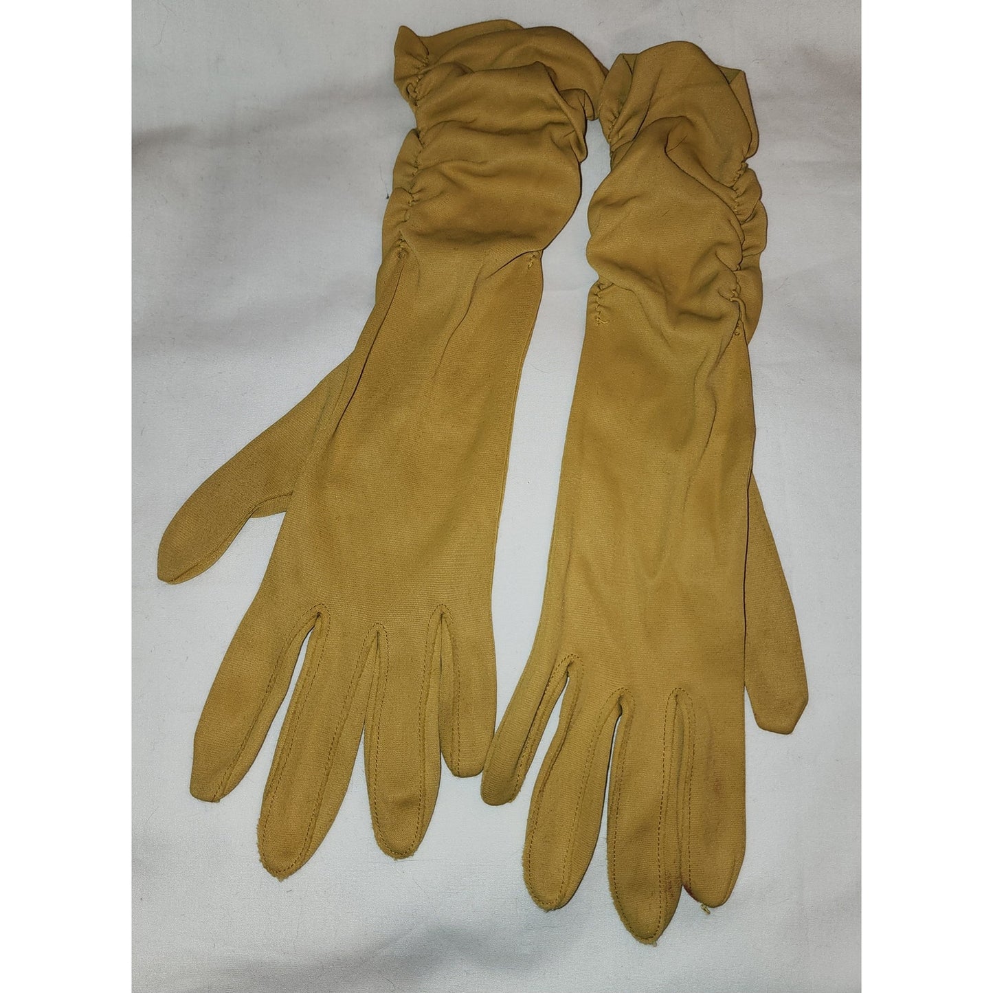 Vintage Mustard Gloves 1950s 60s Dark Gold Yellow Rusched Fabric Mid Length Gloves Mid Century Burlesque Rockabilly L 7.5