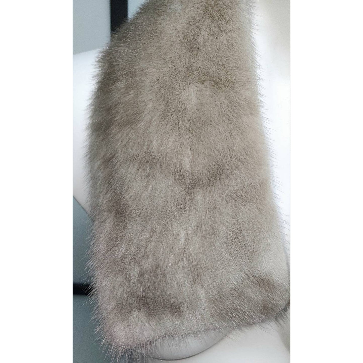 Vintage Fur Collar 1950s Silver Gray Mink Fur Collar for Sweater or Coat Fluffy Mink Fur Rockabilly Boho 28 x 5 in.