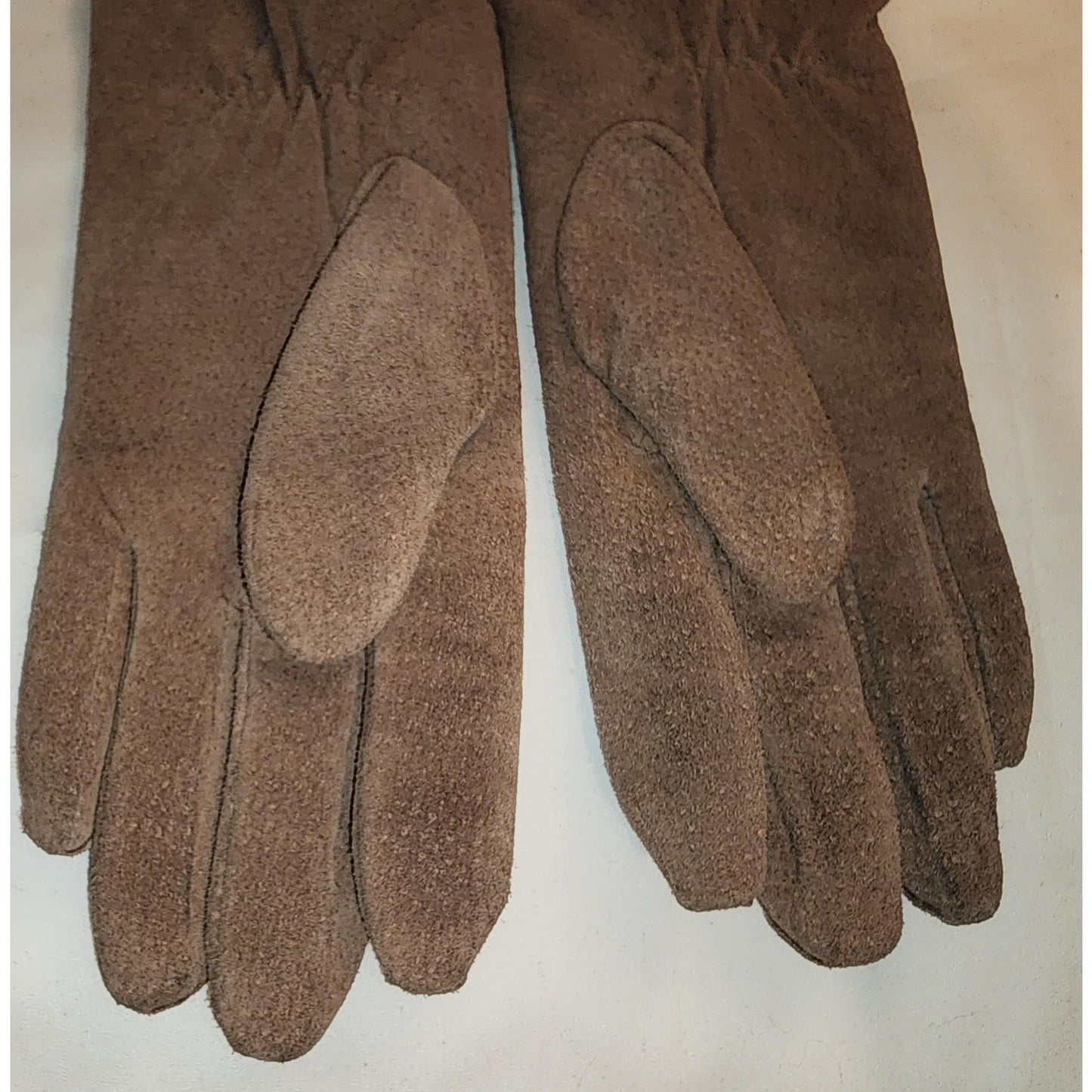 Vintage Suede Gloves 1980s 90s Light Brown Suede Fownes Gloves Soft Lining Boho M