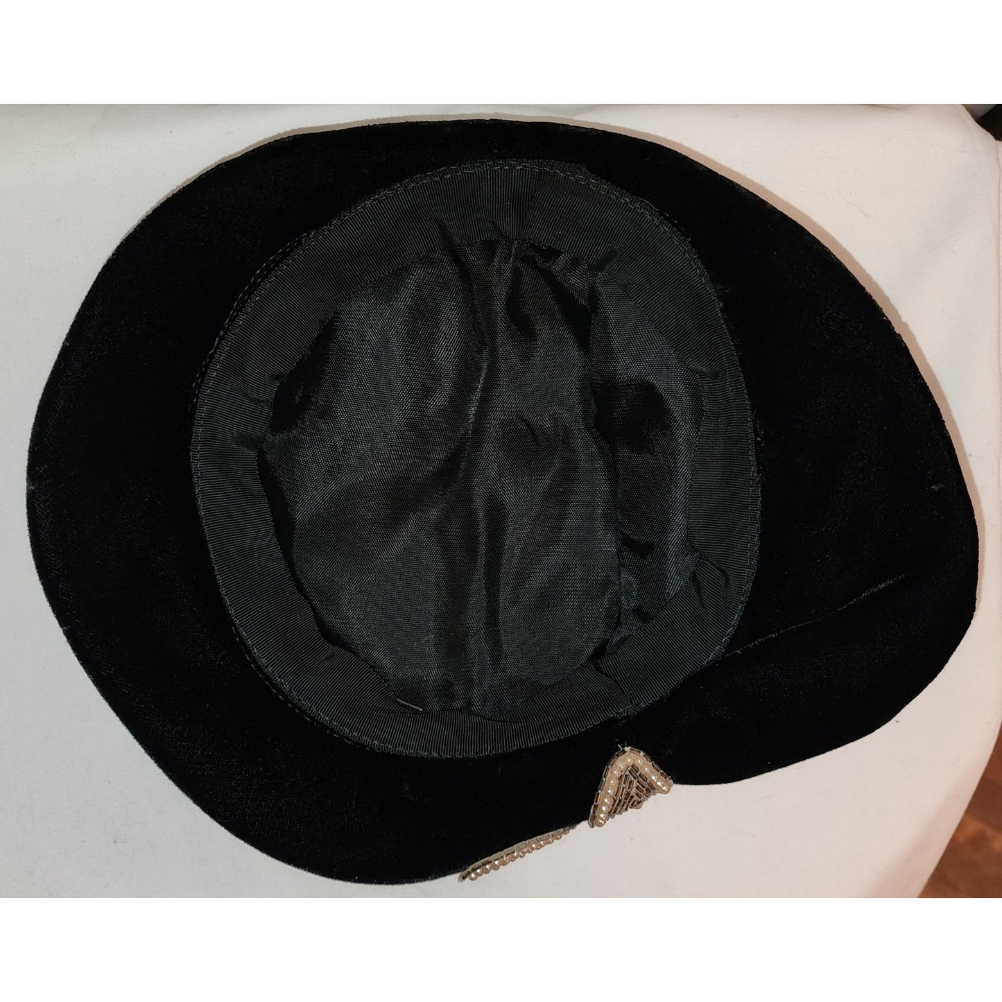 Vintage Velvet Hat 1940s 50s Beaded Black Velvet Cocktail Hat Glass Bead Pearl Leaf Design Mid Century 21.5 in.
