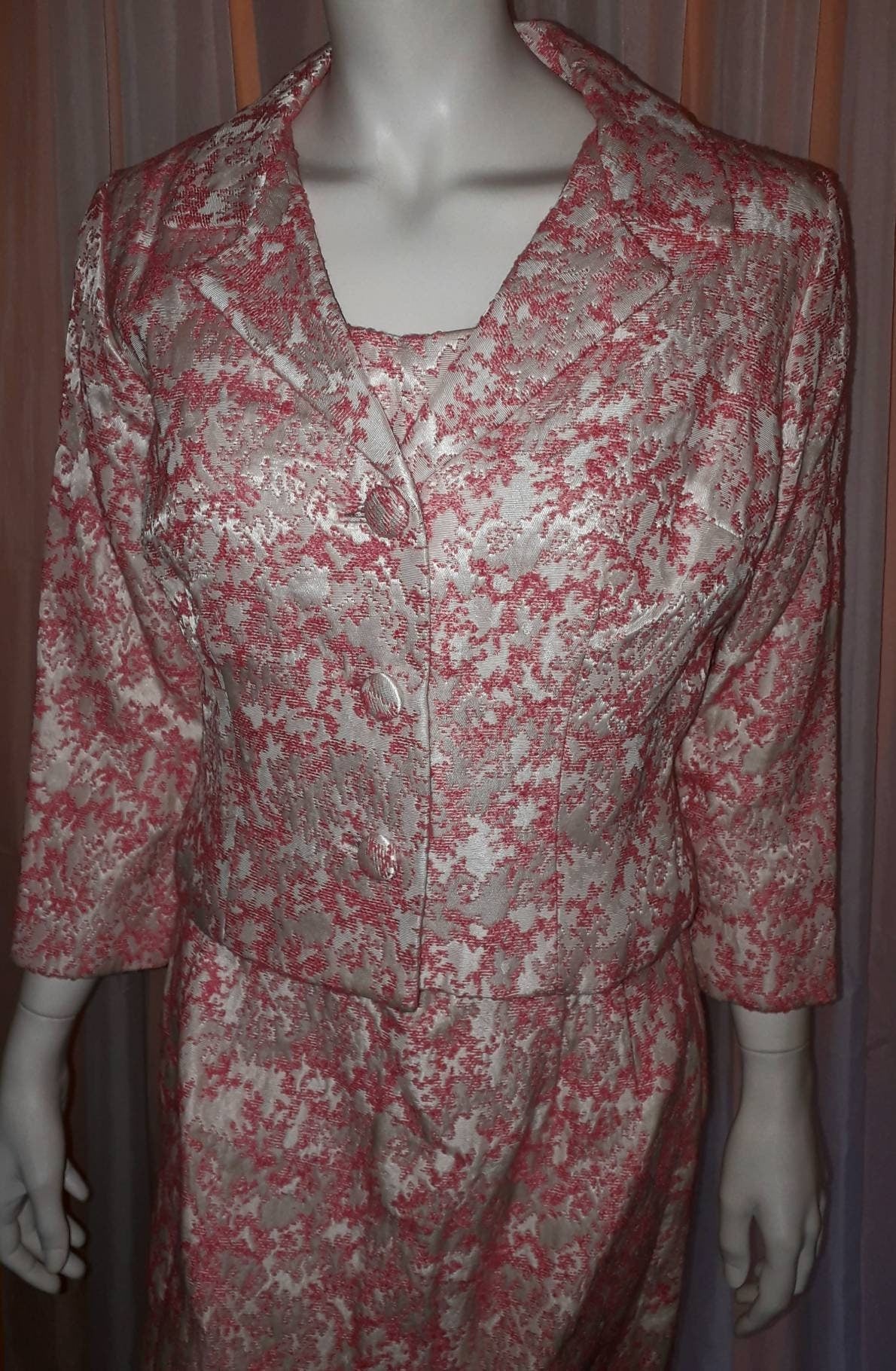 SALE Vintage 1950s 60s Skirt Suit 3 Piece Top Pencil Skirt and Jacket Bright Pink Cream Metallic Skirt Suit Rockabilly Mod M chest to 38 in.