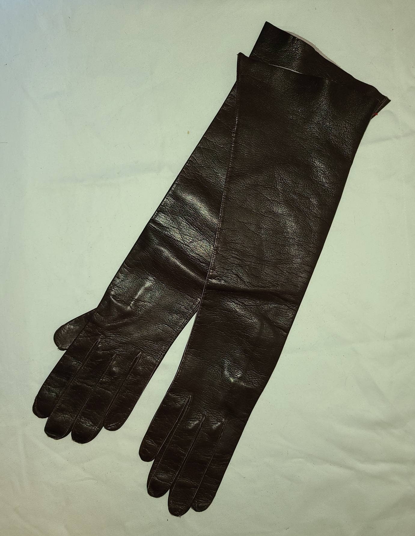 Vintage Leather Gloves 1950s Mid Length Thin Dark Maroon Brown Kid Gloves by Superb American Zone Western Germany Rockabilly Pinup 6 1/2