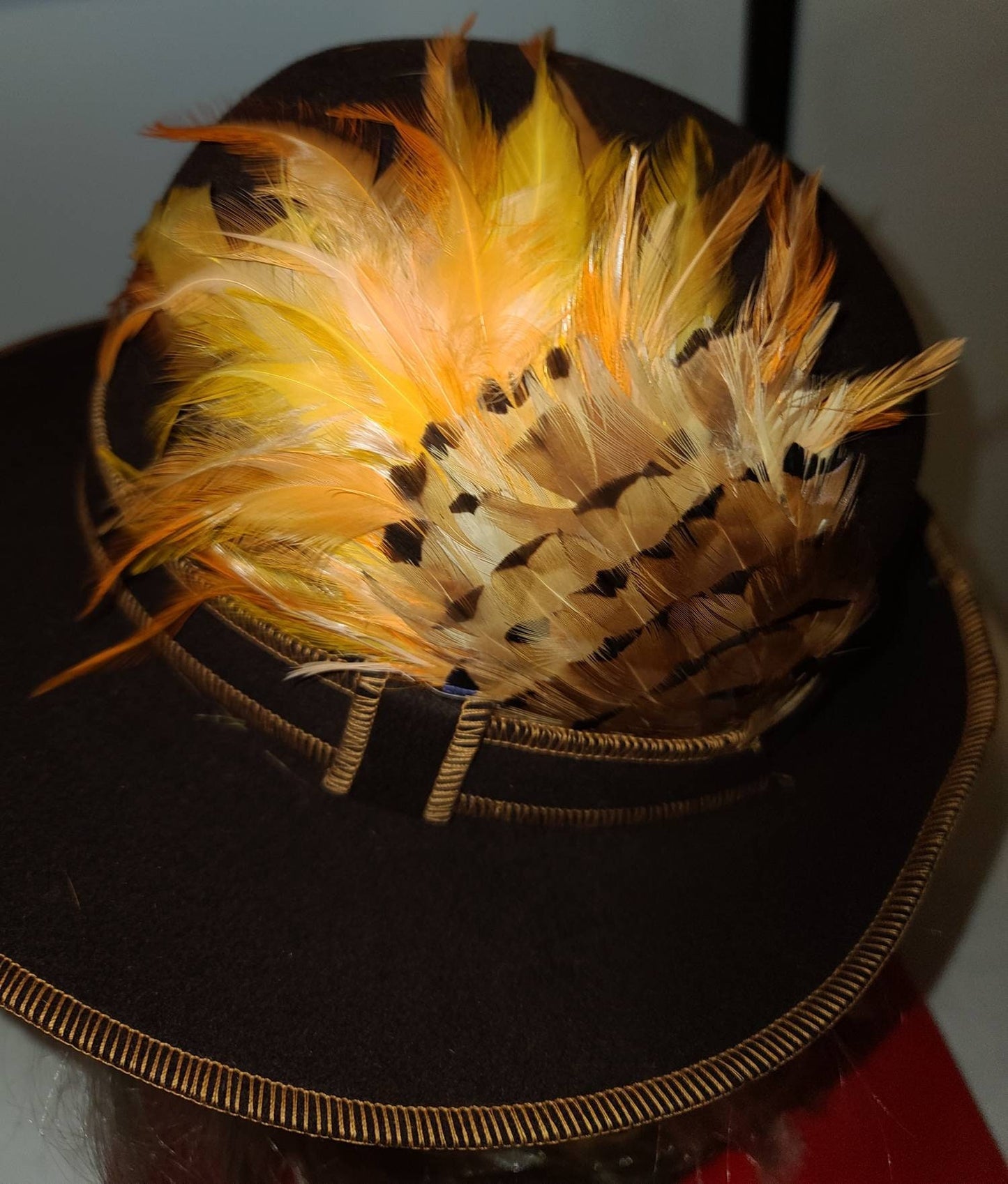 Vintage Feather Hat 1960s 70s Round Brown Wool Felt Wide Brim Hat Orange Yellow Feathers Mod Boho 21.5 inches