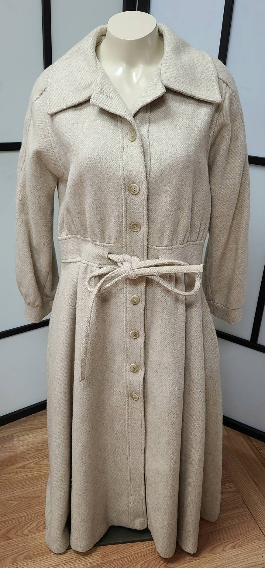 SALE Vintage Long Coat 1970s Cream Burlap Wool Blend Princess Coat Tie Waist Boho M