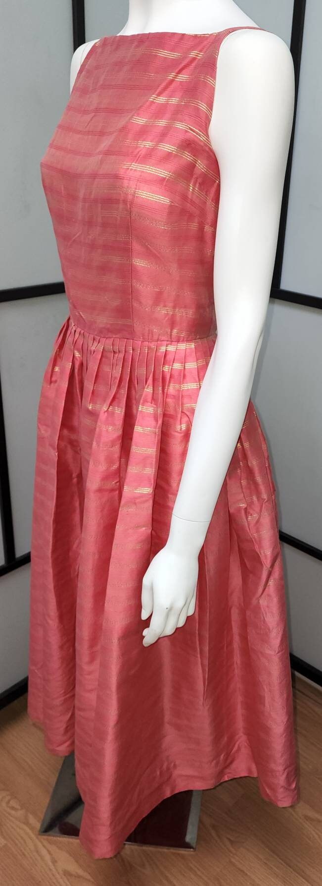 Unworn Vintage 1950s Dress Crisp Salmon Pink Metallic Gold Stripe Back Button Full Skirt Dress Jerry Gilden Jrs. Mid Century Rockabilly M