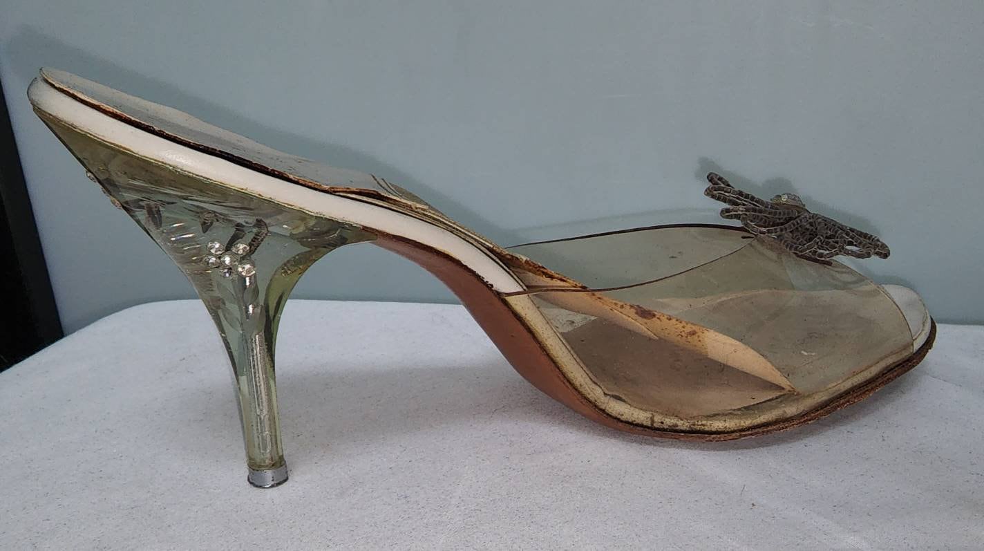 Vintage Springolator Shoes 1950s Clear Lucite Rhinestone Stiletto Heel Slides Glass Bead Rhinestone Rosettes Rockabilly Pinup