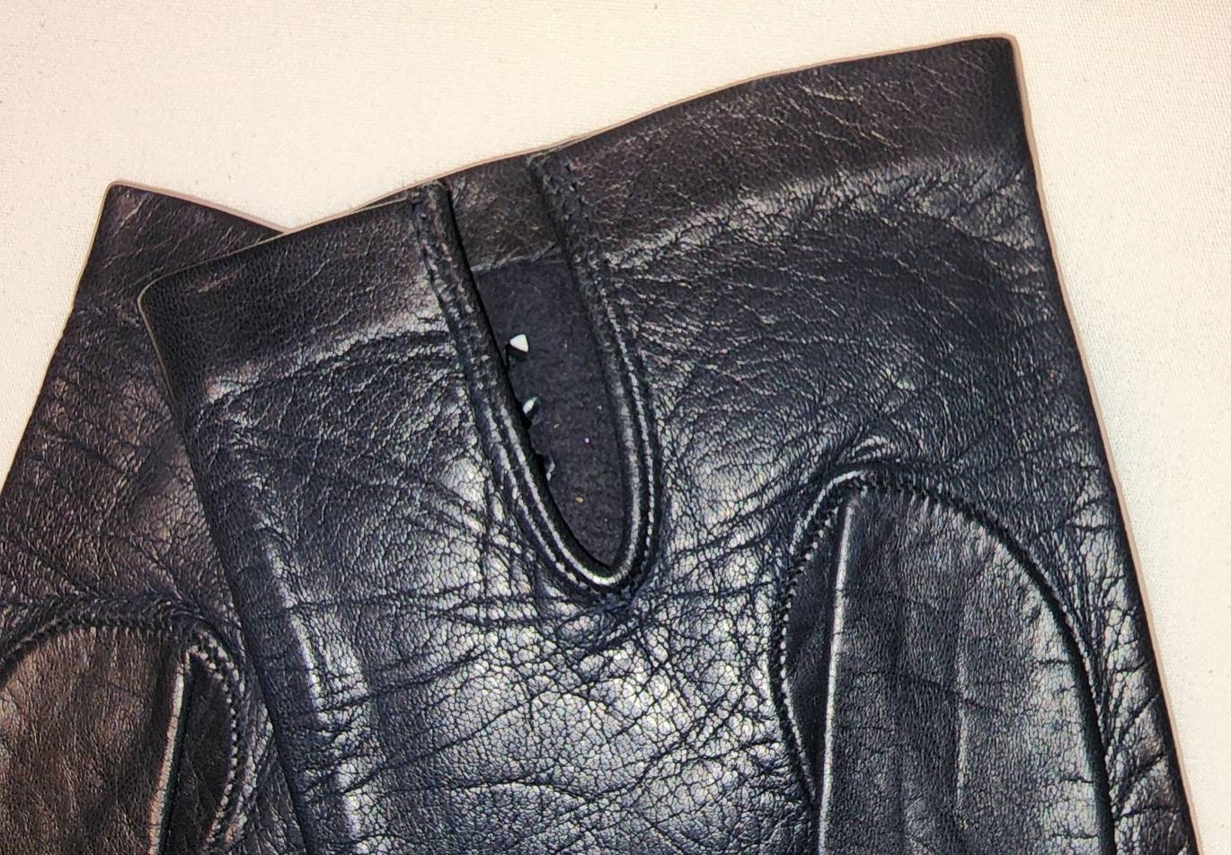 Vintage Leather Gloves 1950s 60s Thin Very Dark Blue Purple Leather Gloves Open Checkerboard Pattern Mid Century Rockabilly M