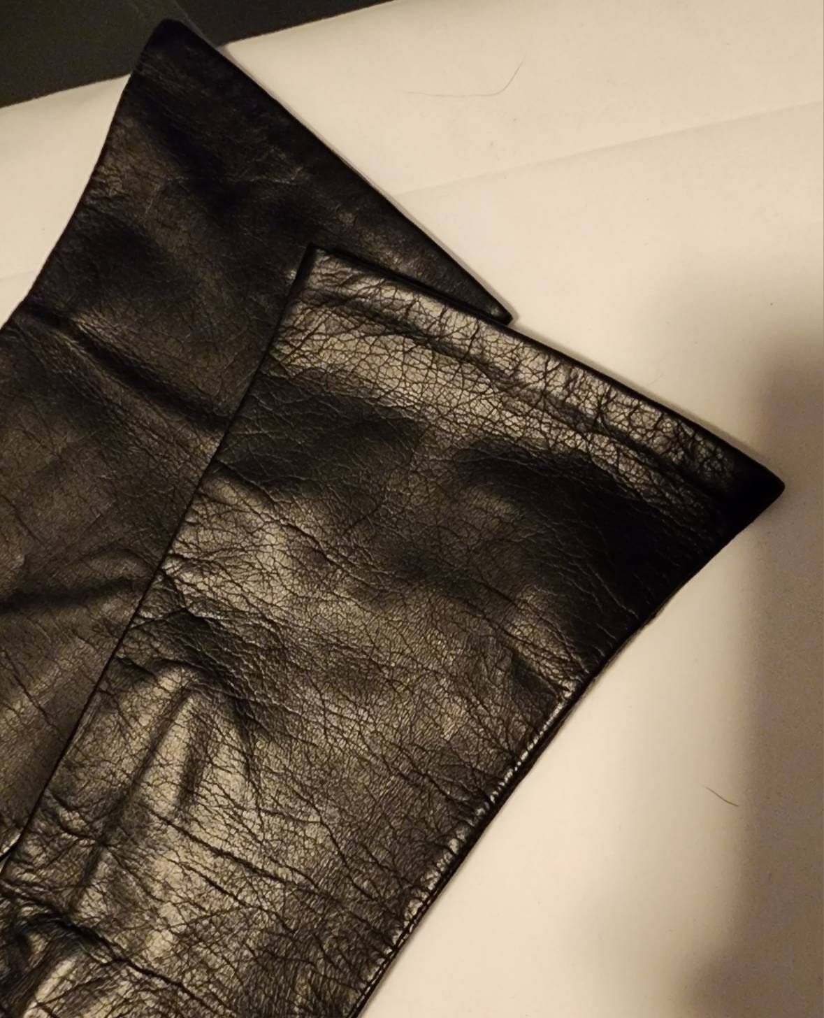 Vintage Leather Gloves 1970s 80s Classic Thin Black Midlength Leather Gloves Made in Italy Fetish Boho 7