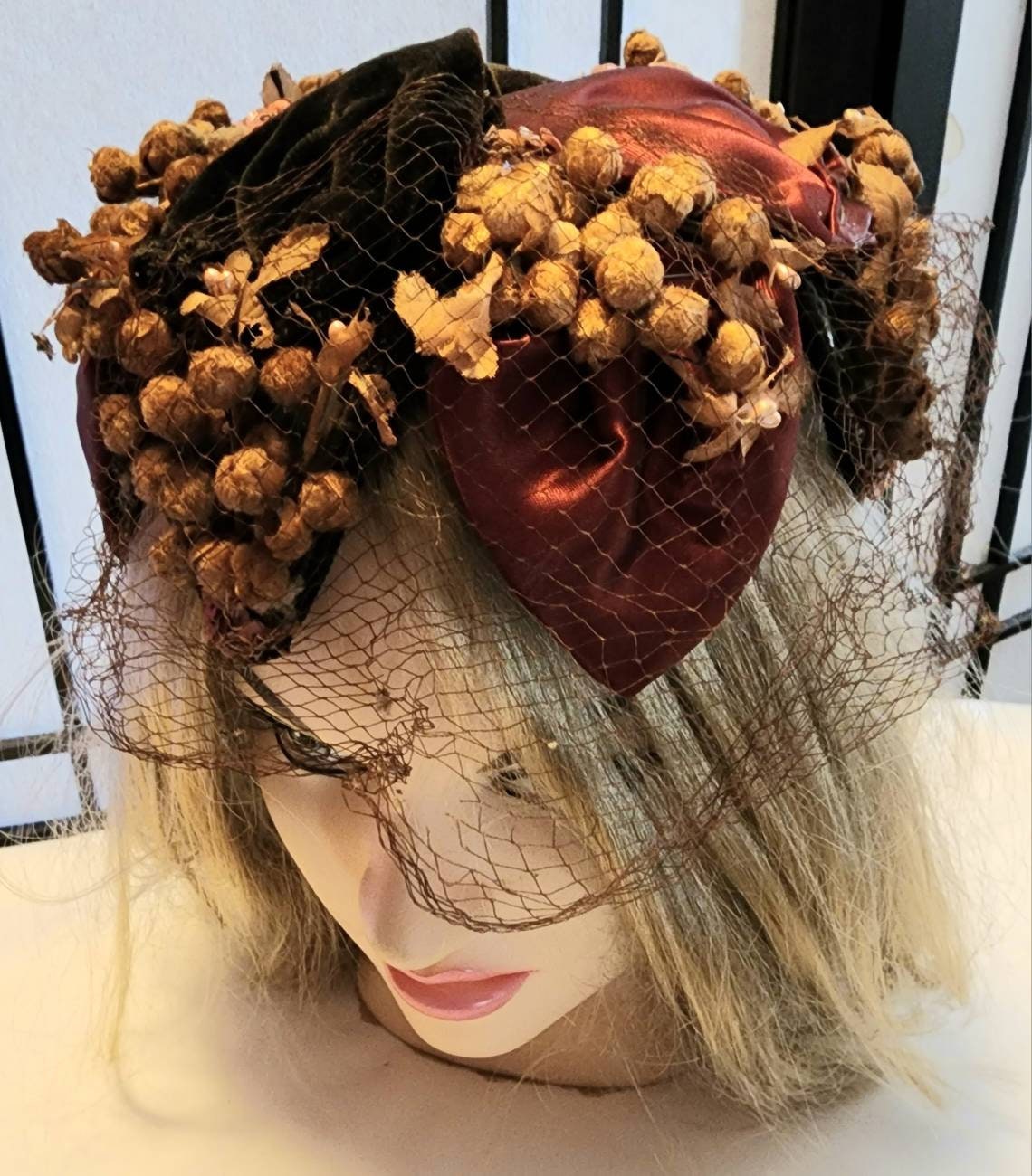 Vintage Floral Hat 1950s Burgundy Brown Floral Berry Satin Ribbon Velvet Wire Crown Hat Net Veil Mid Century Rockabilly 20.5 21 in.