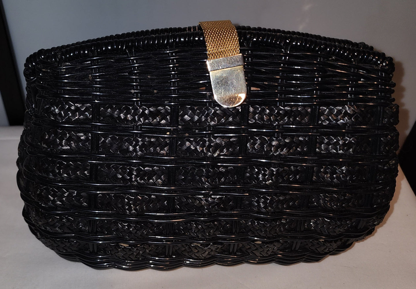 Vintage Wicker Purse 1970s 80s Dark Navy Blue Wicker Straw Clutch Purse Gold Metal Shoulder Strap Boho