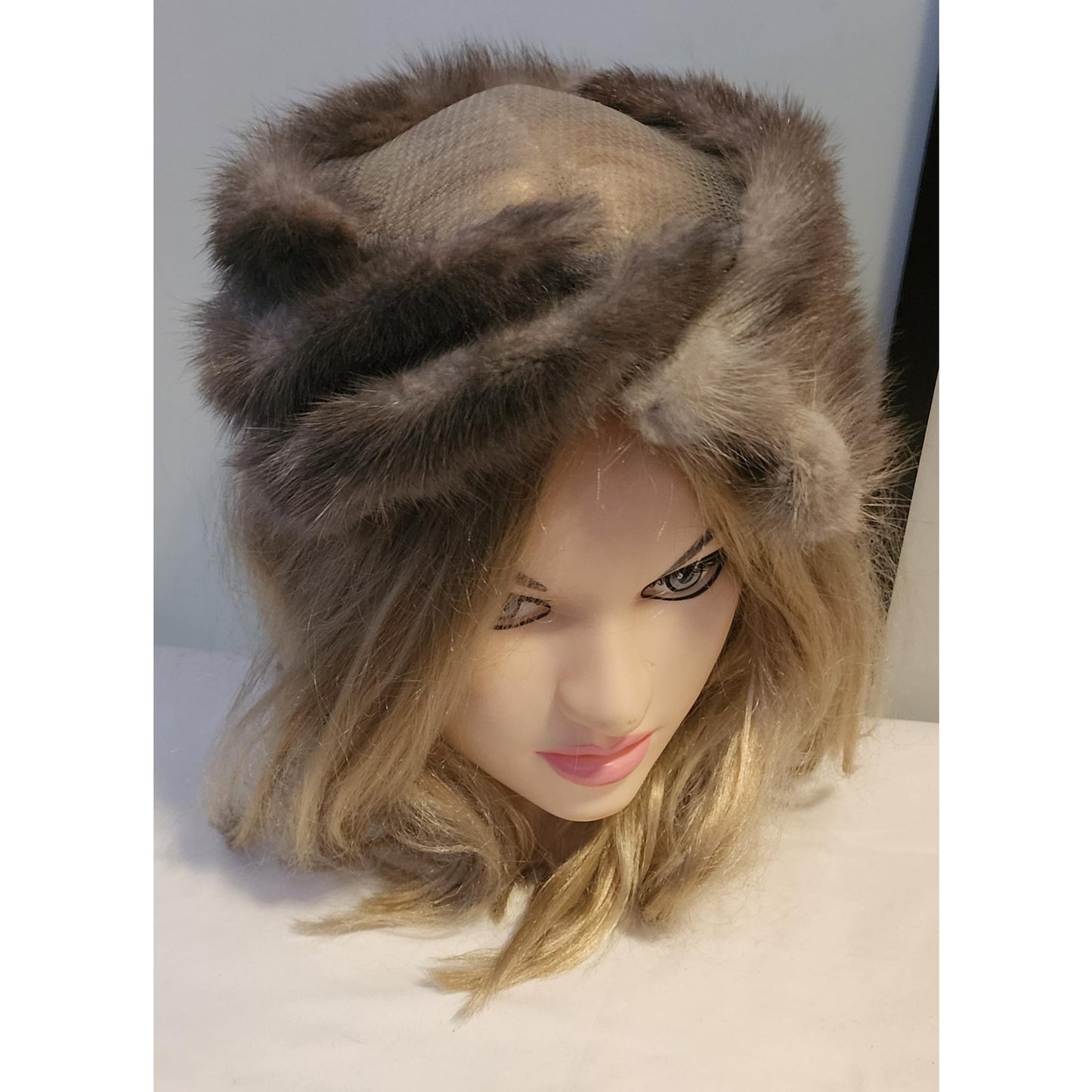 Vintage Fur Hat 1950s Round Silver Gray Mink Fur Hat Net Top Mid Century