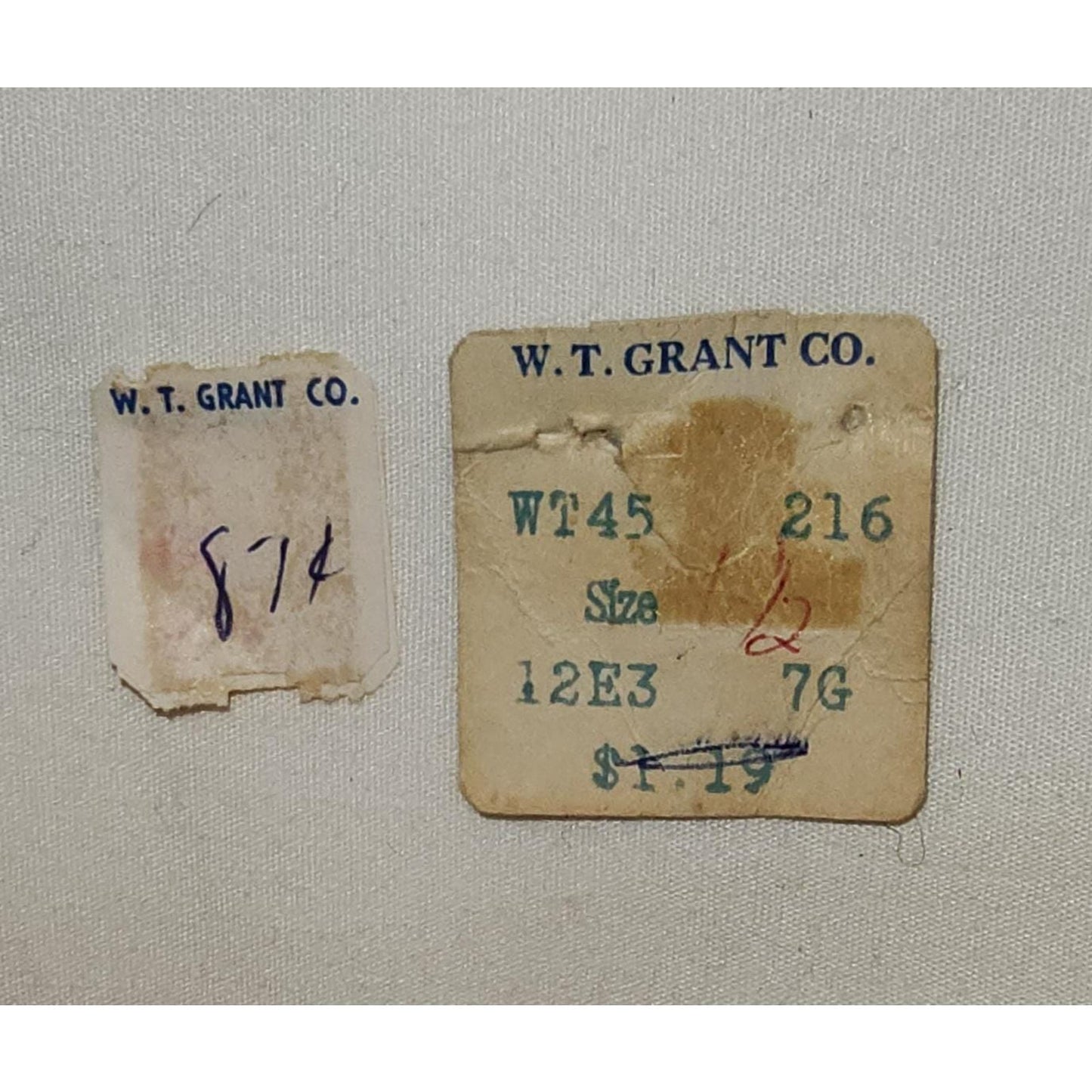 Vintage Unworn Gloves 1950s Light Pink Nylon Wrist Gloves Mid Century NWT 6.5