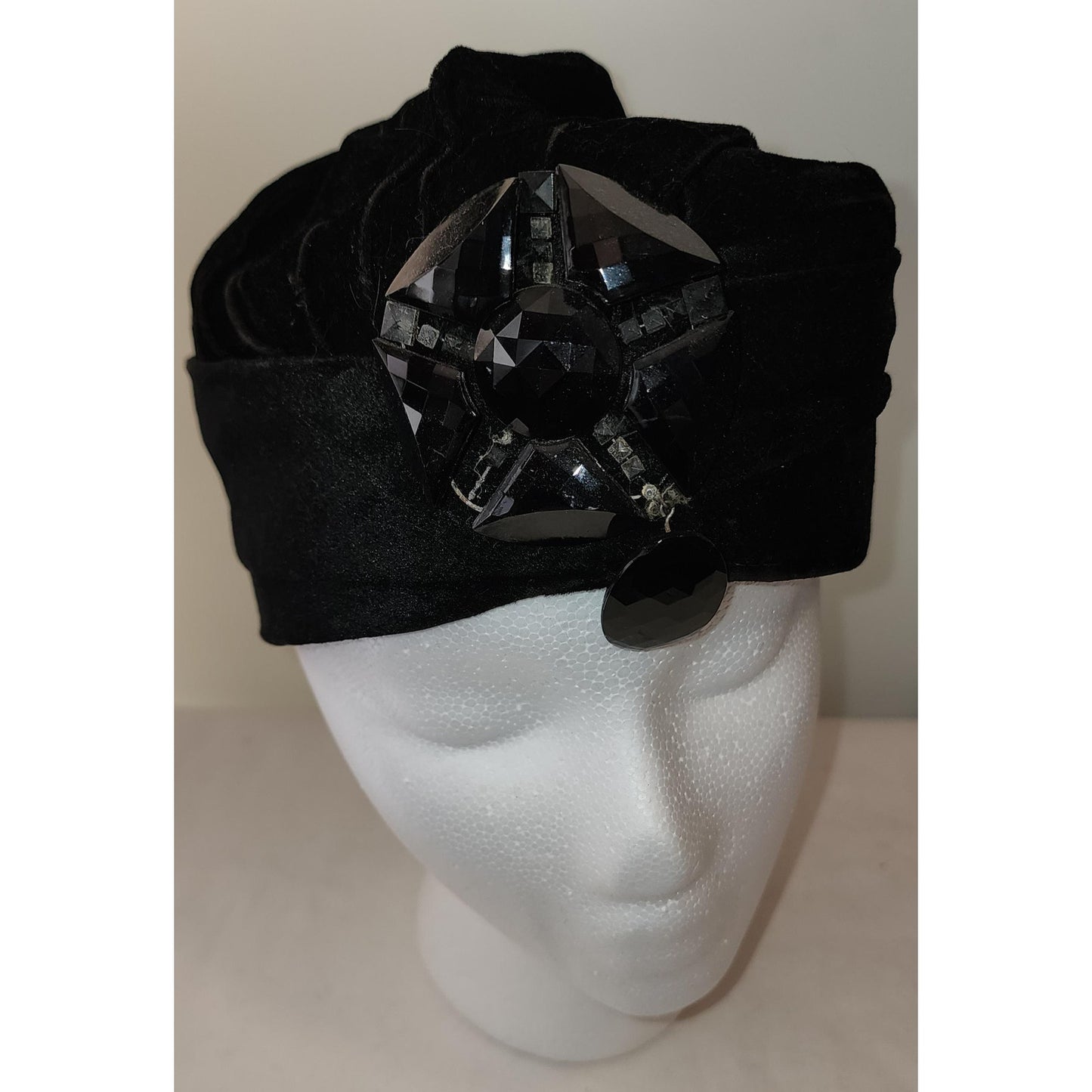Vintage 1920s 30s Hat Black Velvet Turban Style Hat Large Jet Bead Ornament Art Deco Flapper 21.5 in.