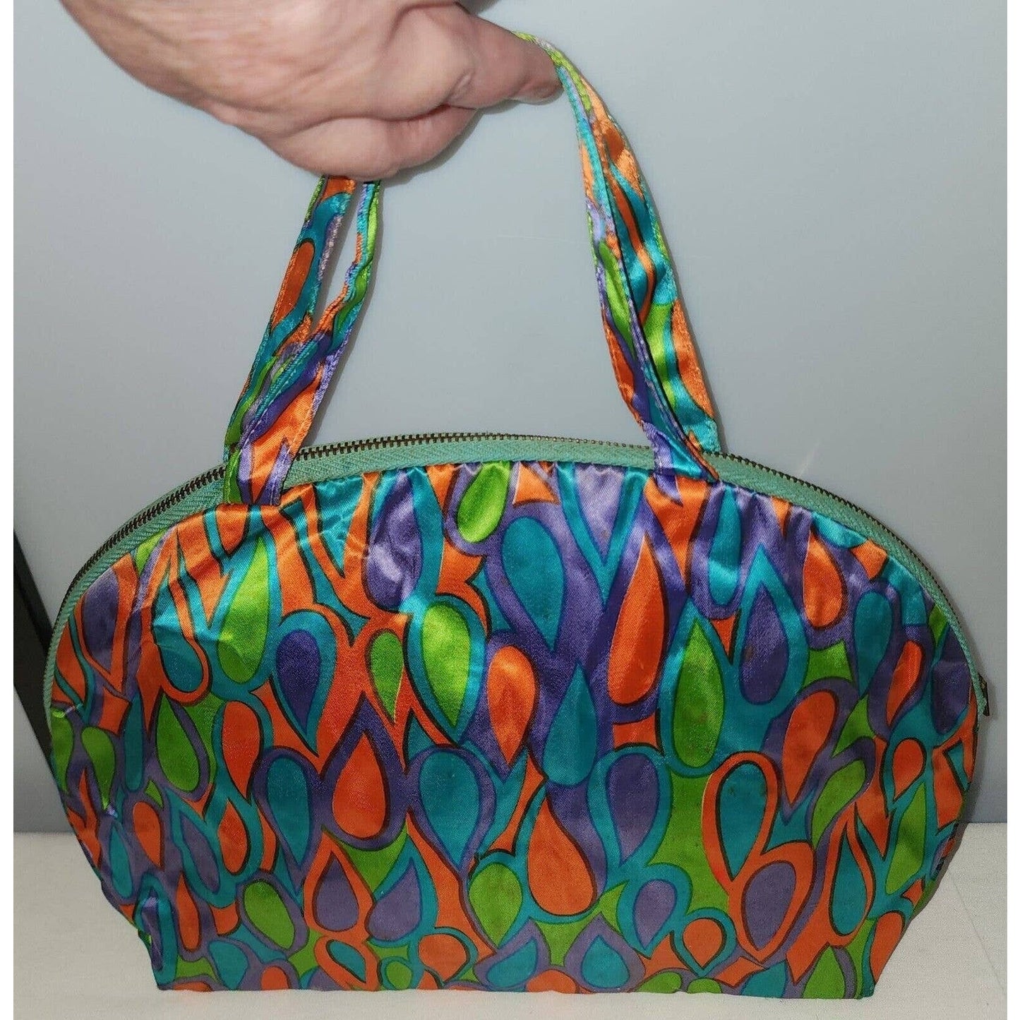 Vintage 60s bright psychedelic print satin cosmetic bag celebrity bags mod