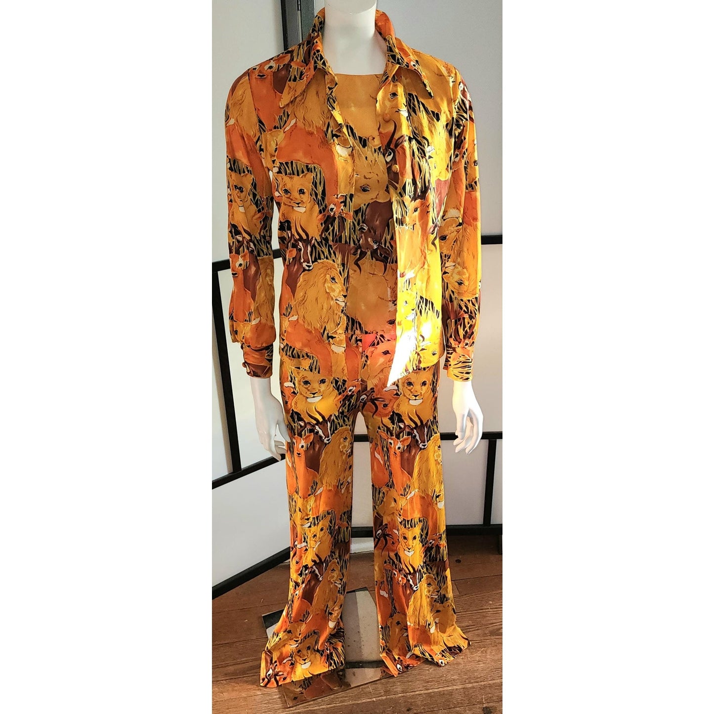 Vintage Animal Print Pantsuit 1970s 3 Piece Thin Polyester Jungle Animal Print Top Shirt Pants Large Collar Flared Leg Boho Disco S M