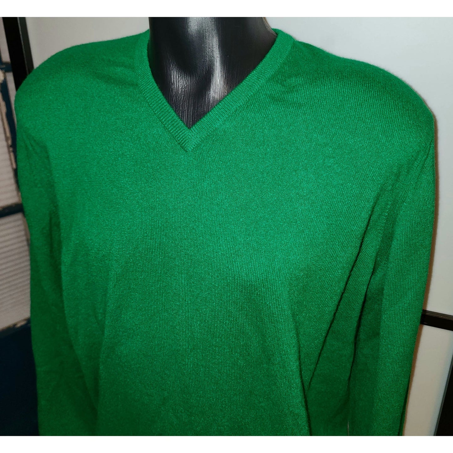 Men's Vintage Sweater 1990s Bright Green Cashmere Pullover Sweater Bullock & Jones Scotland XL chest 48 in.