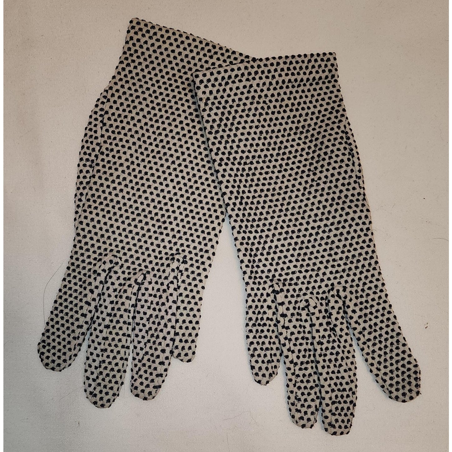 Vintage Polkadot Gloves 1960s Black and White Stretch Nylon Textured Tiny Polka Dot Wrist Gloves Mid Century Mod One Size