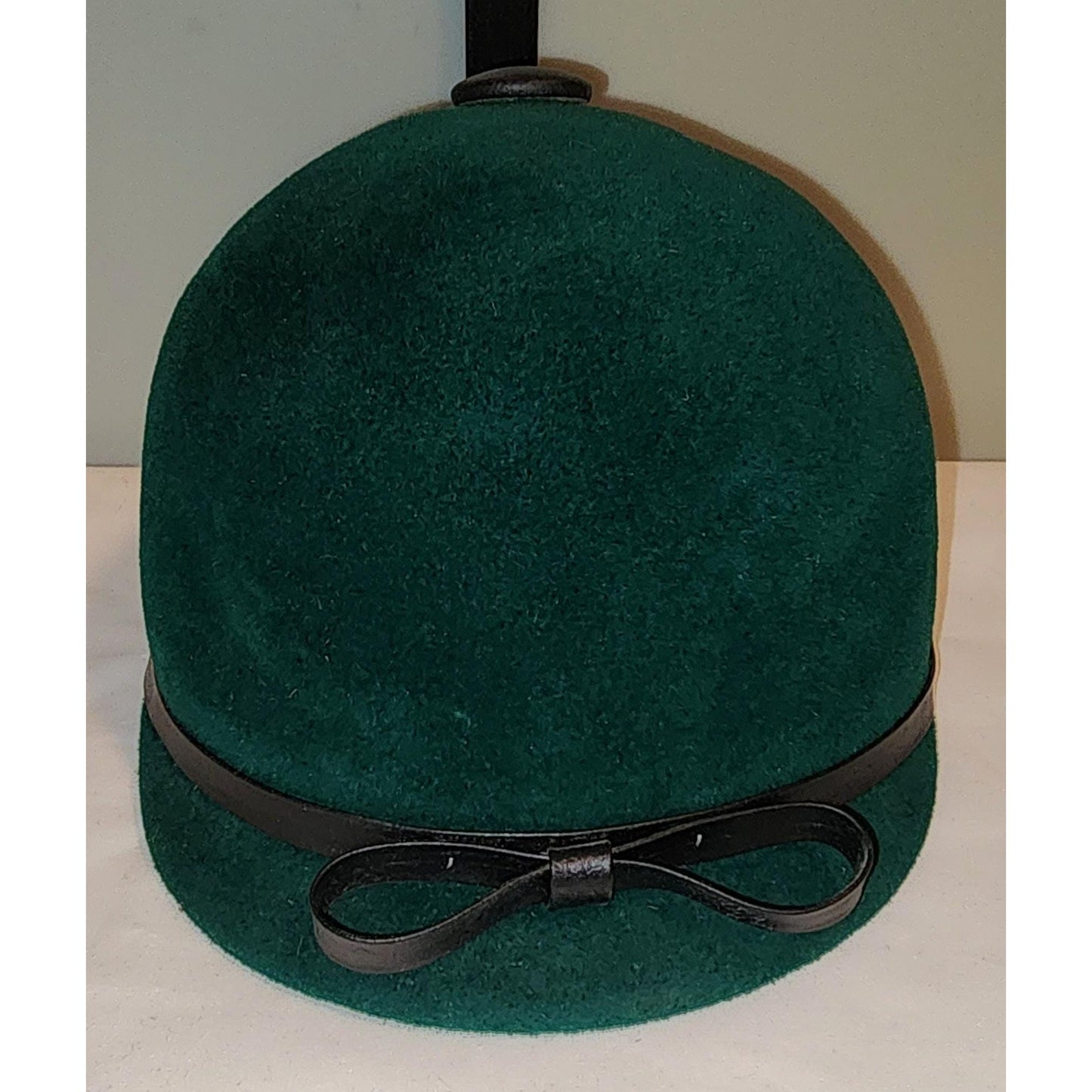 Vintage 1960s Hat Dark Green Rounded Felt Equestrian Style Hat Top Button Mid Century Mod 21 in.