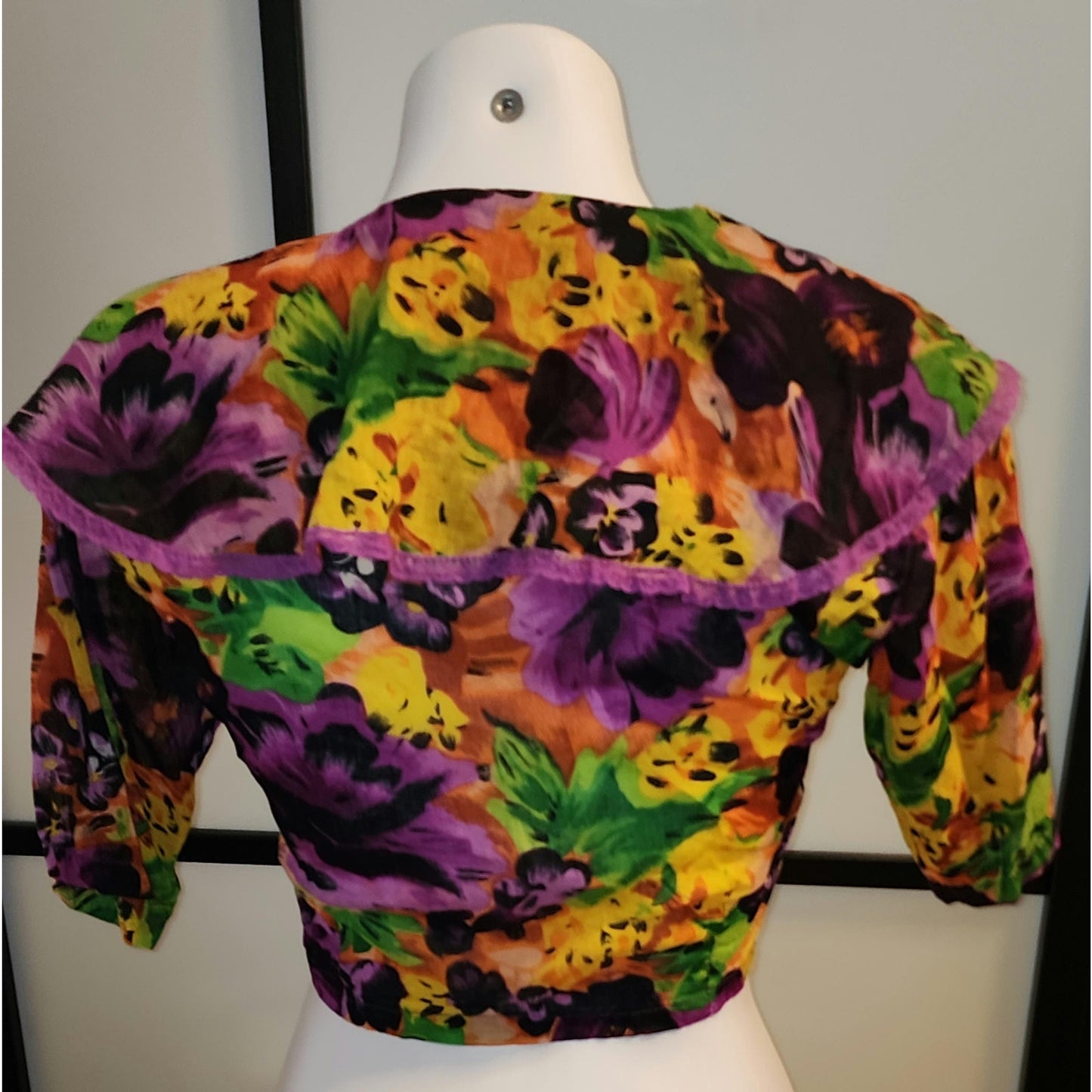 Vintage 80s 90s Bright Purple Yellow Floral Thin Cotton Cropped Blouse Top Huge Flouncy Collar Speed Limit MPH Made in India Boho S