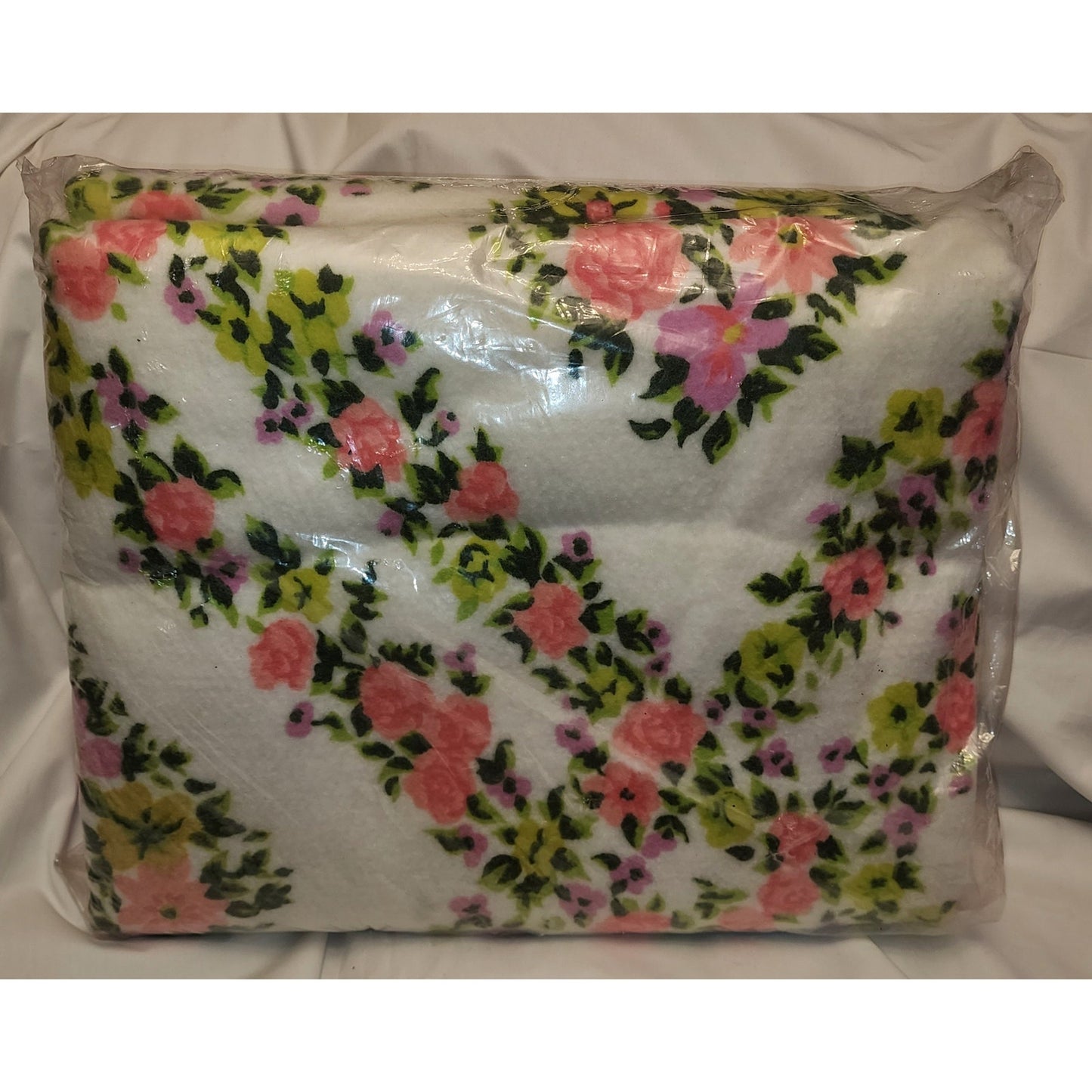 Unused Vintage Blanket 1960s White Pink Yellow Floral Trellis Poly Acrylic Blend Pink Trim NIP Mid Century Bedding Twin Full 72 x 90 in.