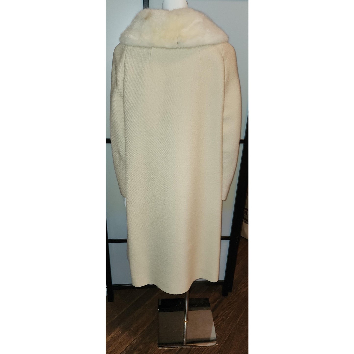 Vintage Wool Coat 1960s Classic Vanilla Wool Coat Large Cream Mink Fur Collar Rothmoor Mid Century L