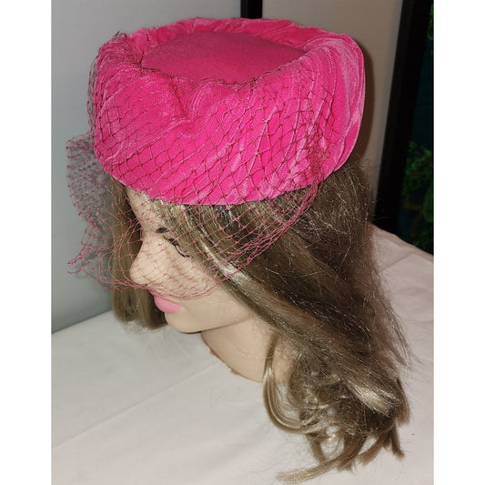 Vintage Pillbox Hat 1950s 60s Bright Pink Pleated Velvet Pillbox Hat Veil Mid Century Genie 20.5 in.