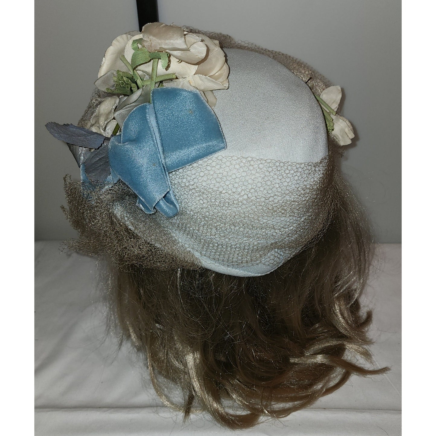 Vintage Floral Hat Light Blue 1930s 40s 50s Floral Hat White Flowers Net Veil Art Deco Mid Century 20.5 21 in.