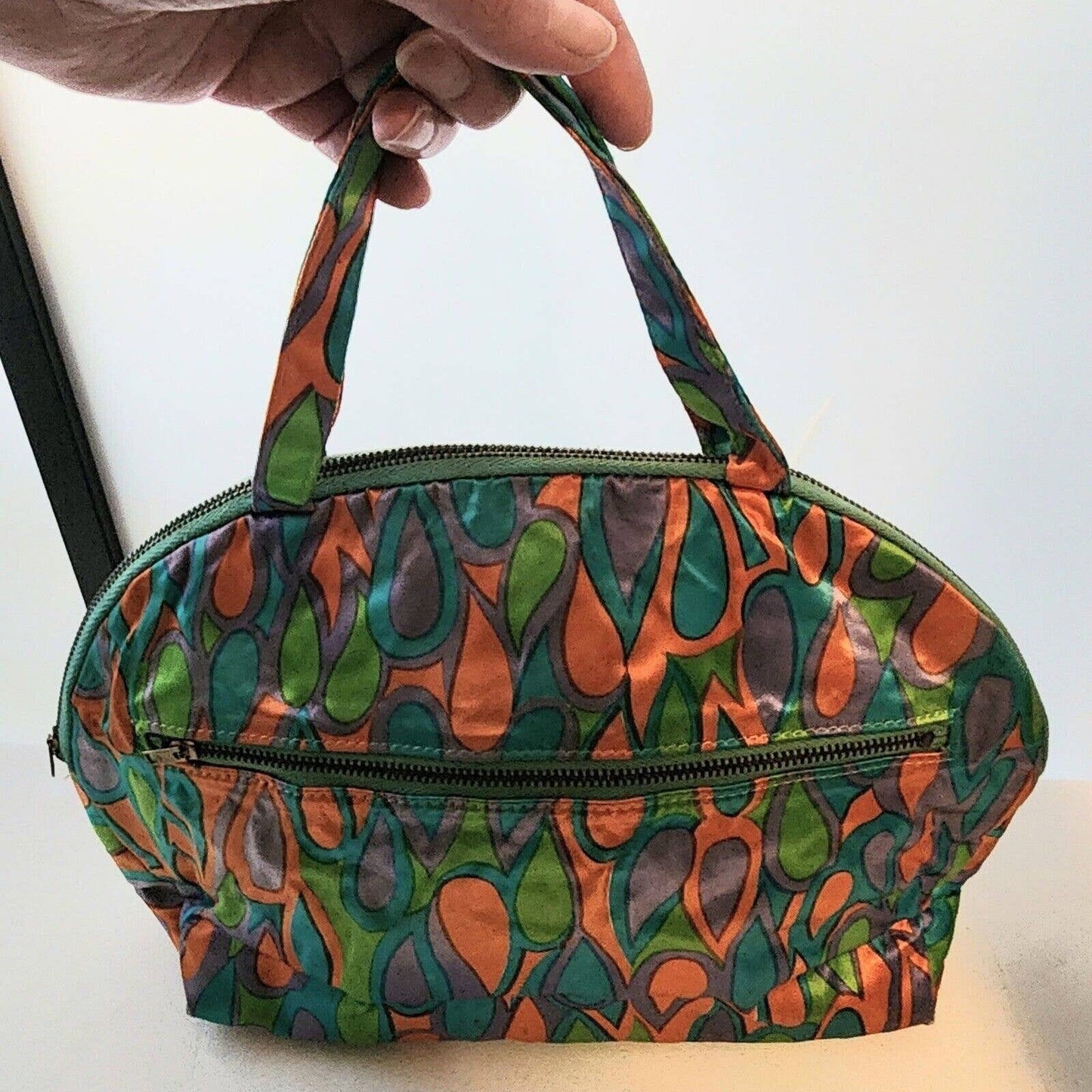 Vintage 60s bright psychedelic print satin cosmetic bag celebrity bags mod