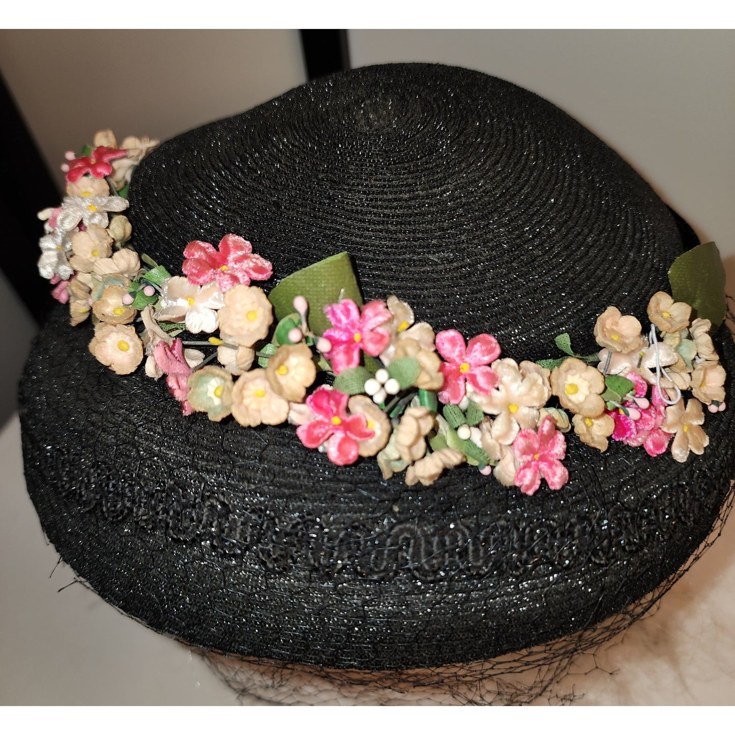 Vintage Floral Hat 1930s 40s Round Black Straw Hat Pink Red White Flowers Net Veil Velvet Bow Mid Century Art Deco 22.5 in.