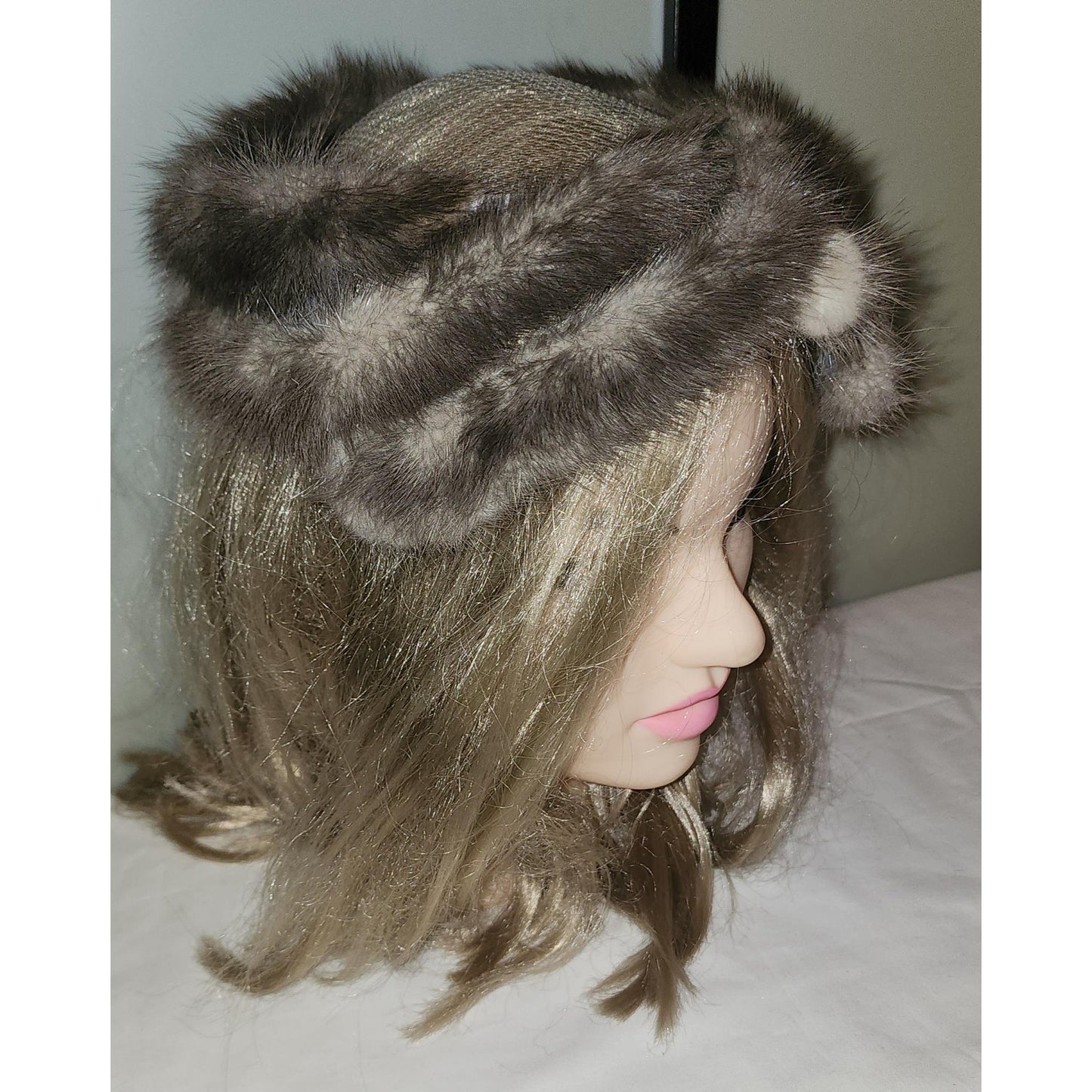 Vintage Fur Hat 1950s Round Silver Gray Mink Fur Hat Net Top Mid Century