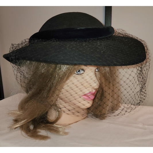 Vintage Saucer Hat 1960s does 1930s 40s Style Lg Black Oval Hat Front Net Veil Film Noir 20 in.