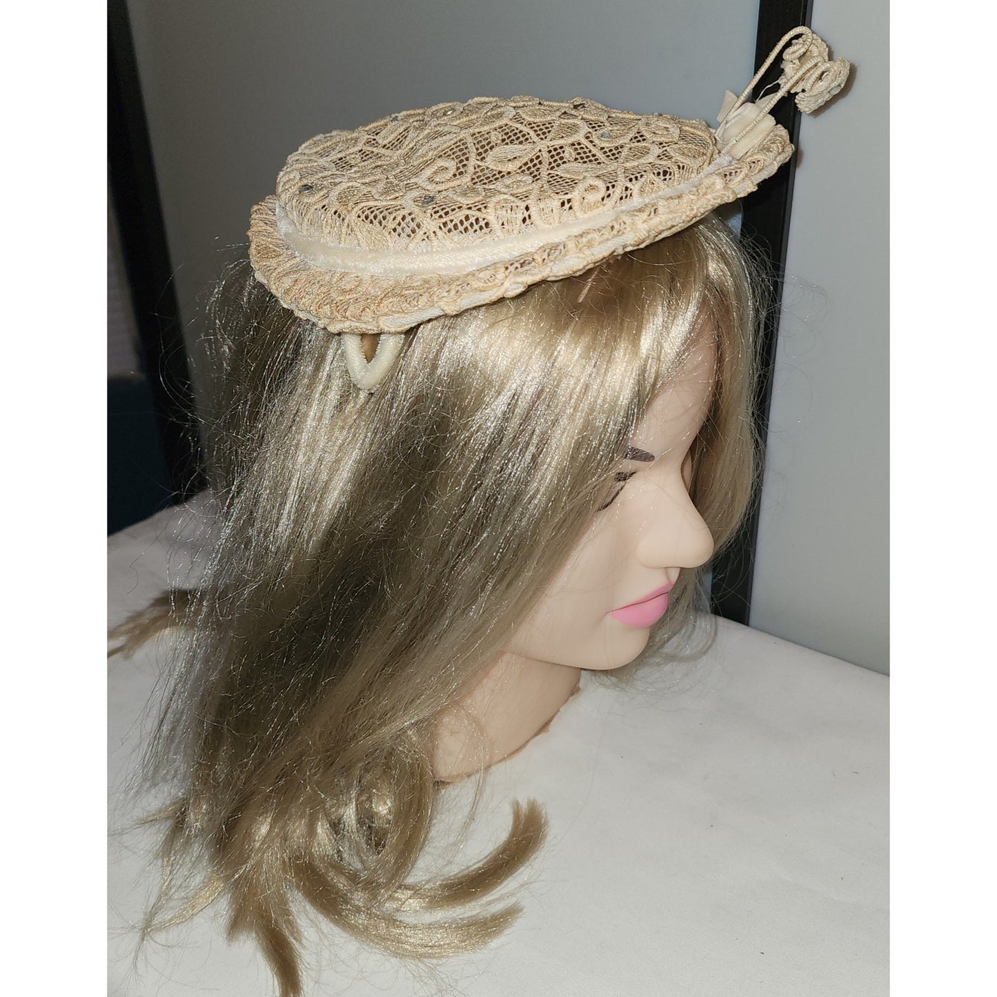 Vintage 1950s Hat Small Round Beige Lace Rhinestone Half Hat Clamp Hat Perch Hat Clover Lane Mid Century Wedding Bridal