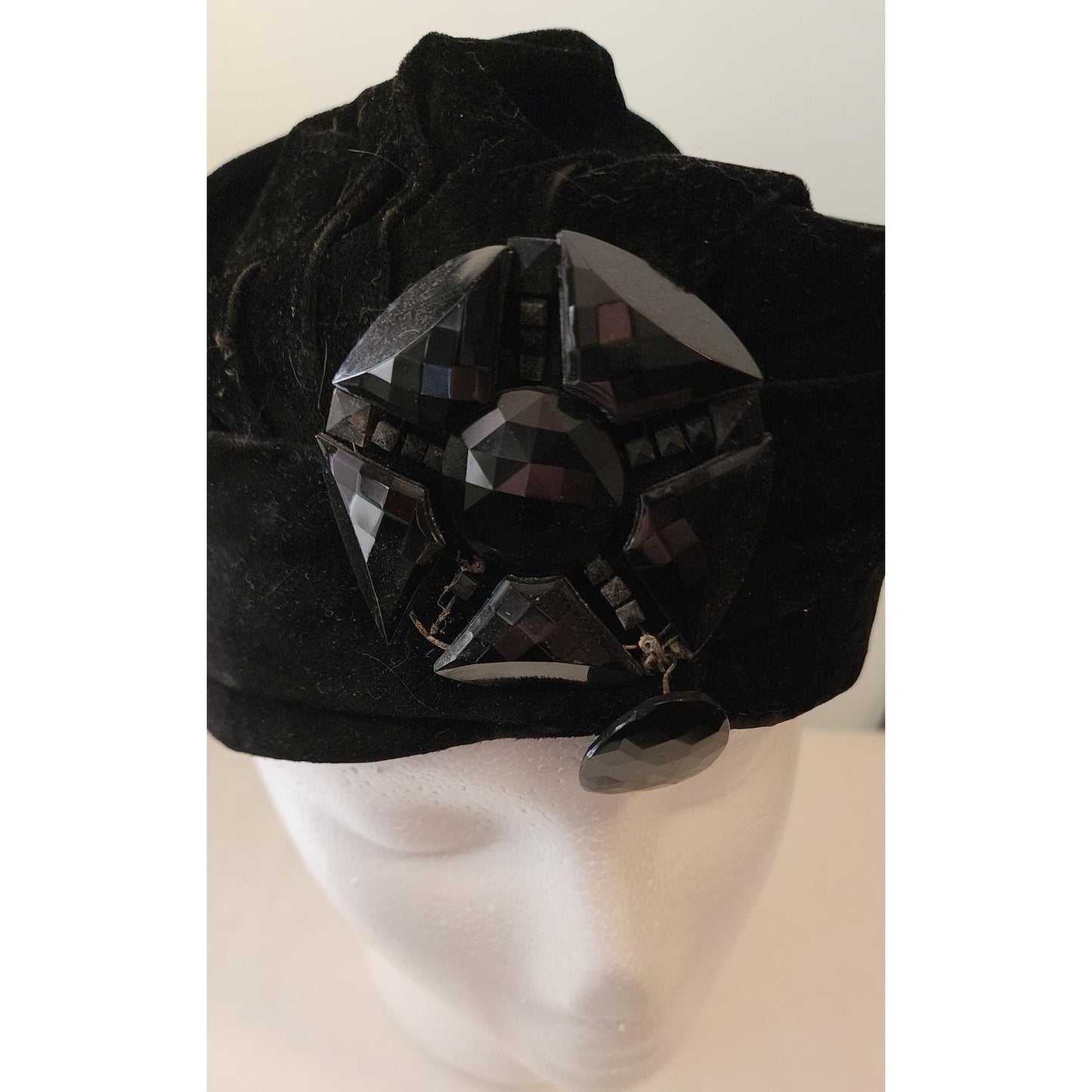 Vintage 1920s 30s Hat Black Velvet Turban Style Hat Large Jet Bead Ornament Art Deco Flapper 21.5 in.