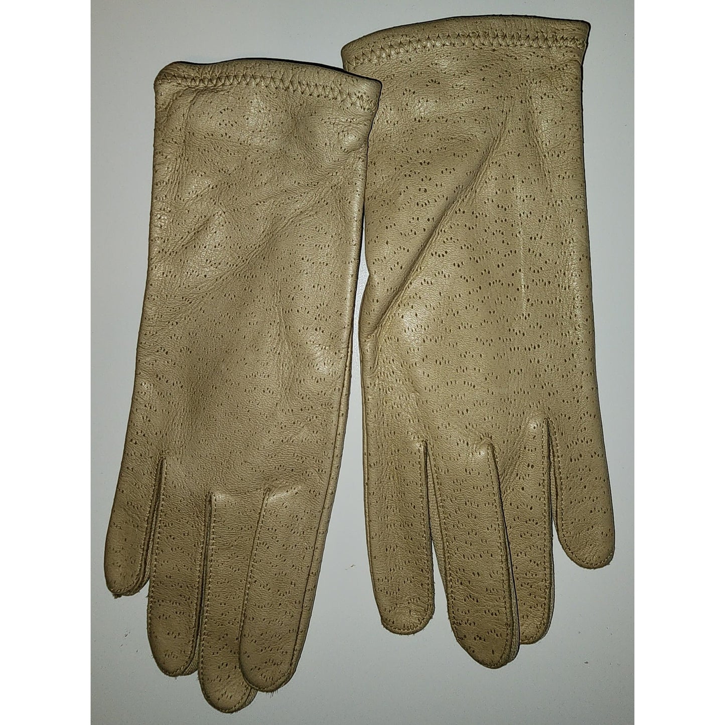 Vintage deerskin gloves 1950s tan beige deer leather gloves fownes rockabilly boho s