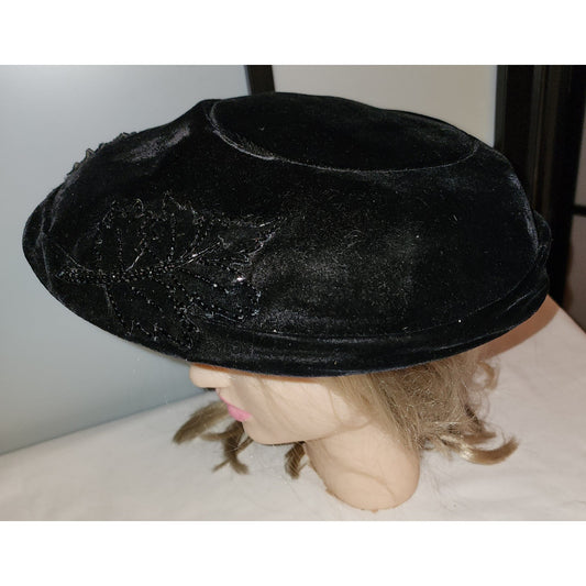 Vintage Platter Hat 1940s 50s Large Round Black Velvet Saucer Tilt Hat Glass Bead Leaf Designs Film Noir Mid Century 20.5 in.