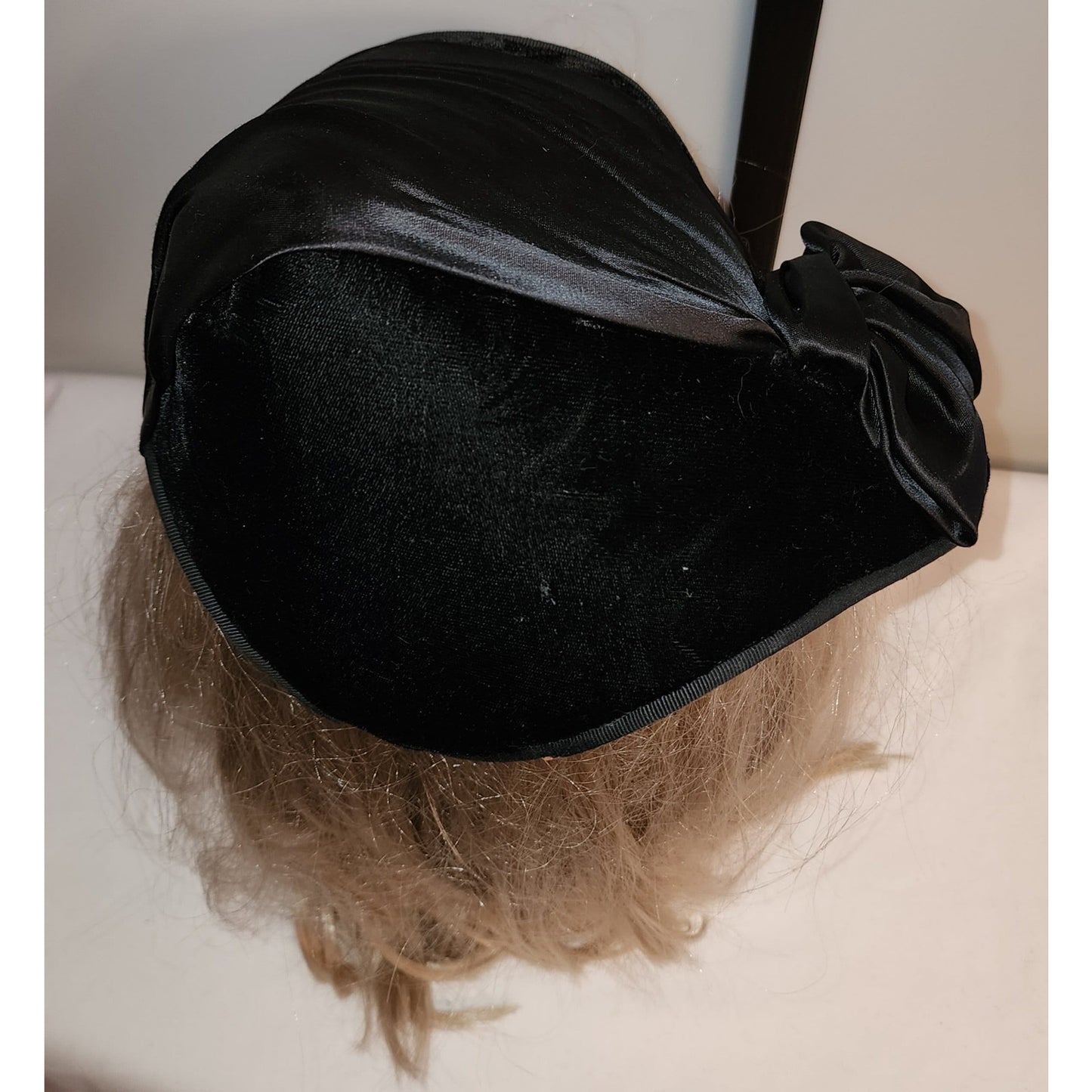 Vintage Asymmetric Hat Chic 1940s Black Velvet Fabric Bow Hat Film Noir Mid Century