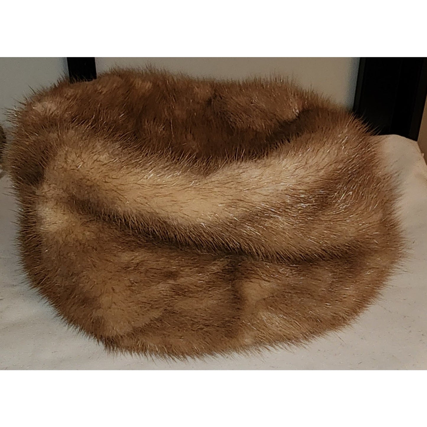 Vintage Fur Hat 1950s 60s Round Blonde Light Brown Mink Fur Pillbox Hat Dachettes by Lily Dache Mid Century Designer 21 21.5 in.