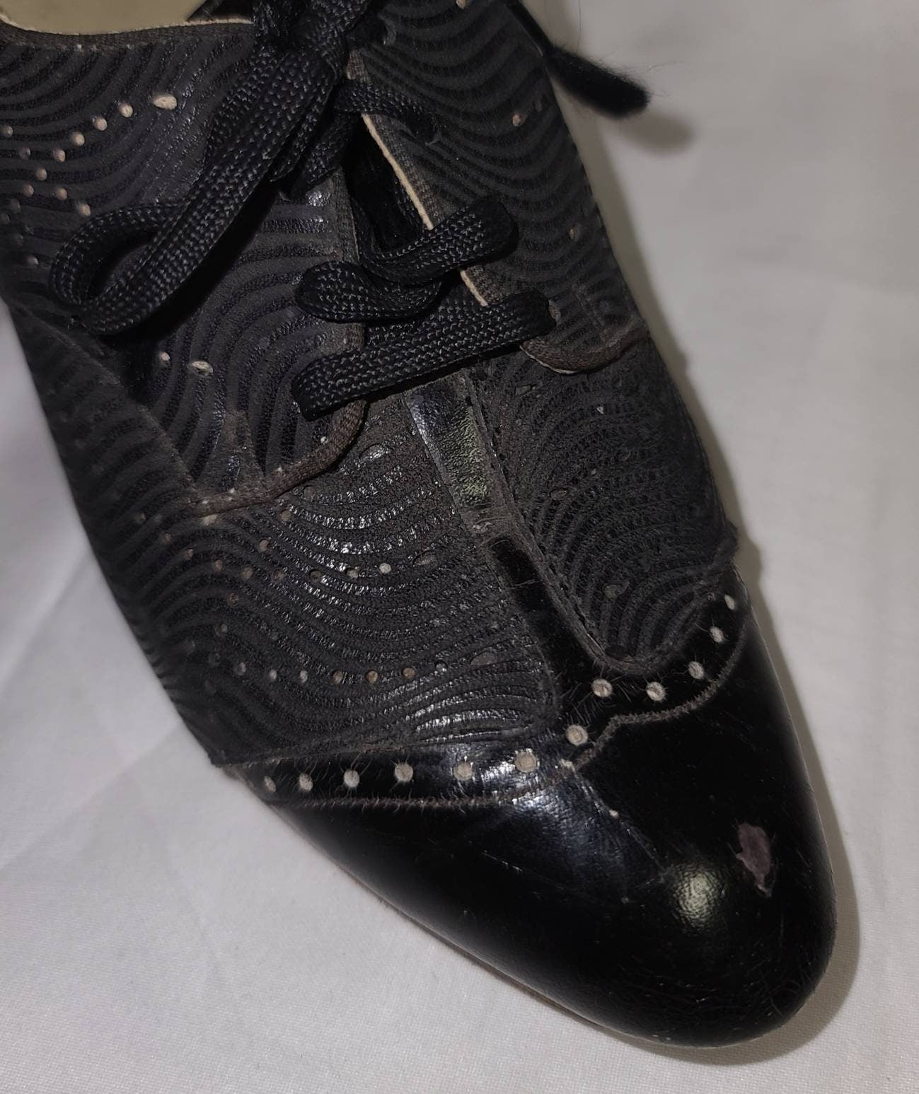 SALE Vintage 1930s Shoes Black Leather Oxford Pumps Heels Spectator Style Unique Details Art Deco Flapper US 4 1/2 very small