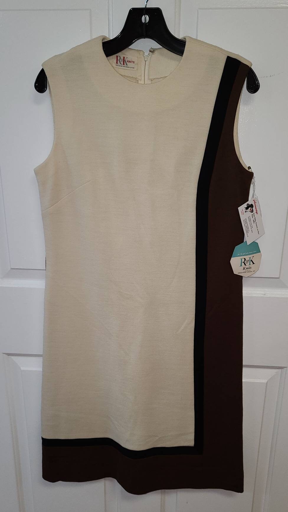 SALE Unworn Vintage 1960s Dress Geometric Wool Blend Sheath Dress Cream Brown Black NWT Mod Op Art M L chest hips 39 in.
