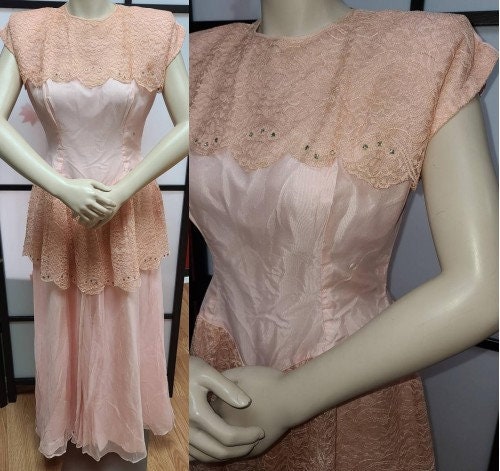 SALE Vintage Formal Dress 1950s Long Pink Lace Rhinestone Peplum Gown Prom Dress Rockabilly S M chest 38 in. some flaws