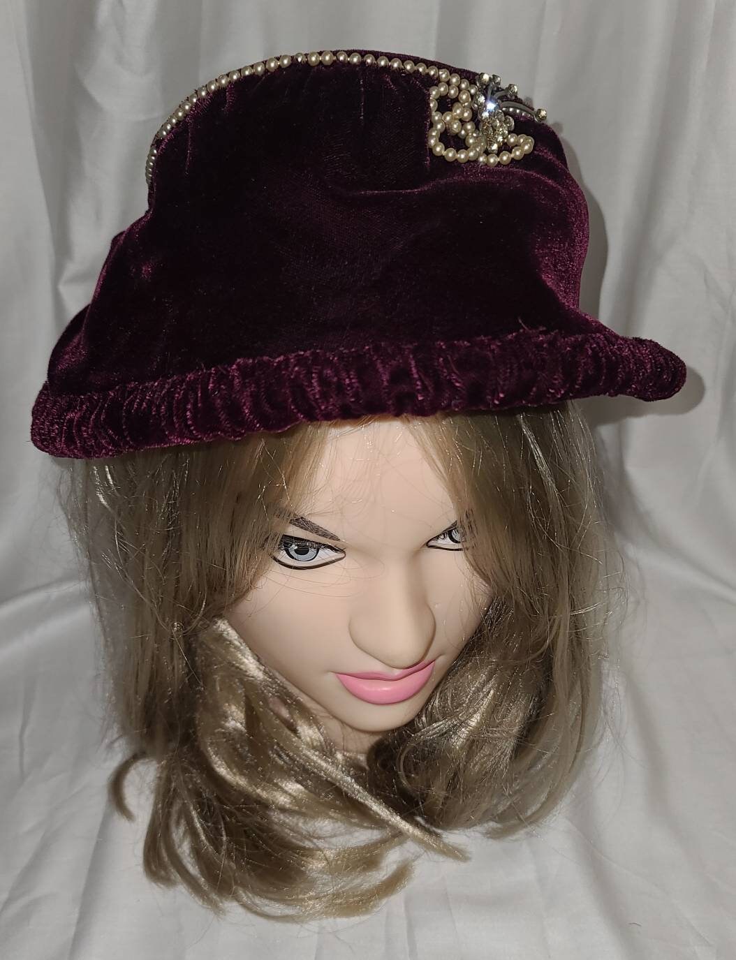 SALE Vintage 1940s Bonnet Style Hat Maroon Velvet Hat Tiny Pearl Trim Rhinestone Ornament Rockabilly 21.5 in.