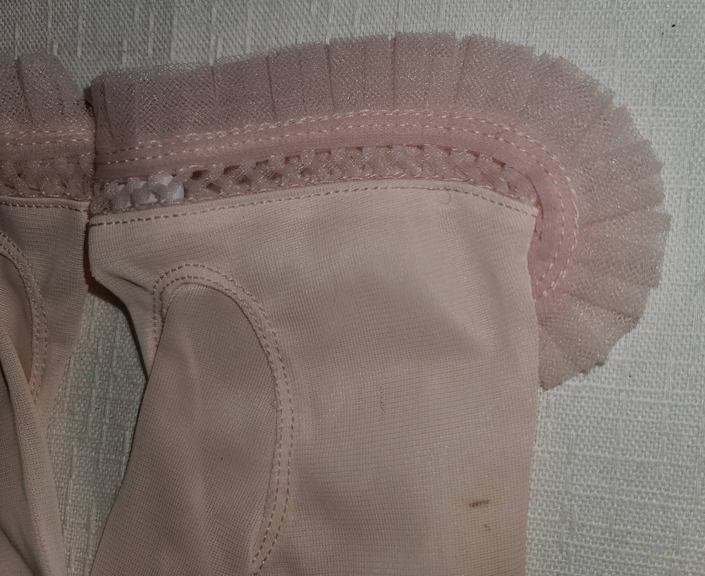 Vintage 1950s Gloves Semi Sheer Light Pink Nylon Gloves Pleats Ruffles Rockabilly 7.5
