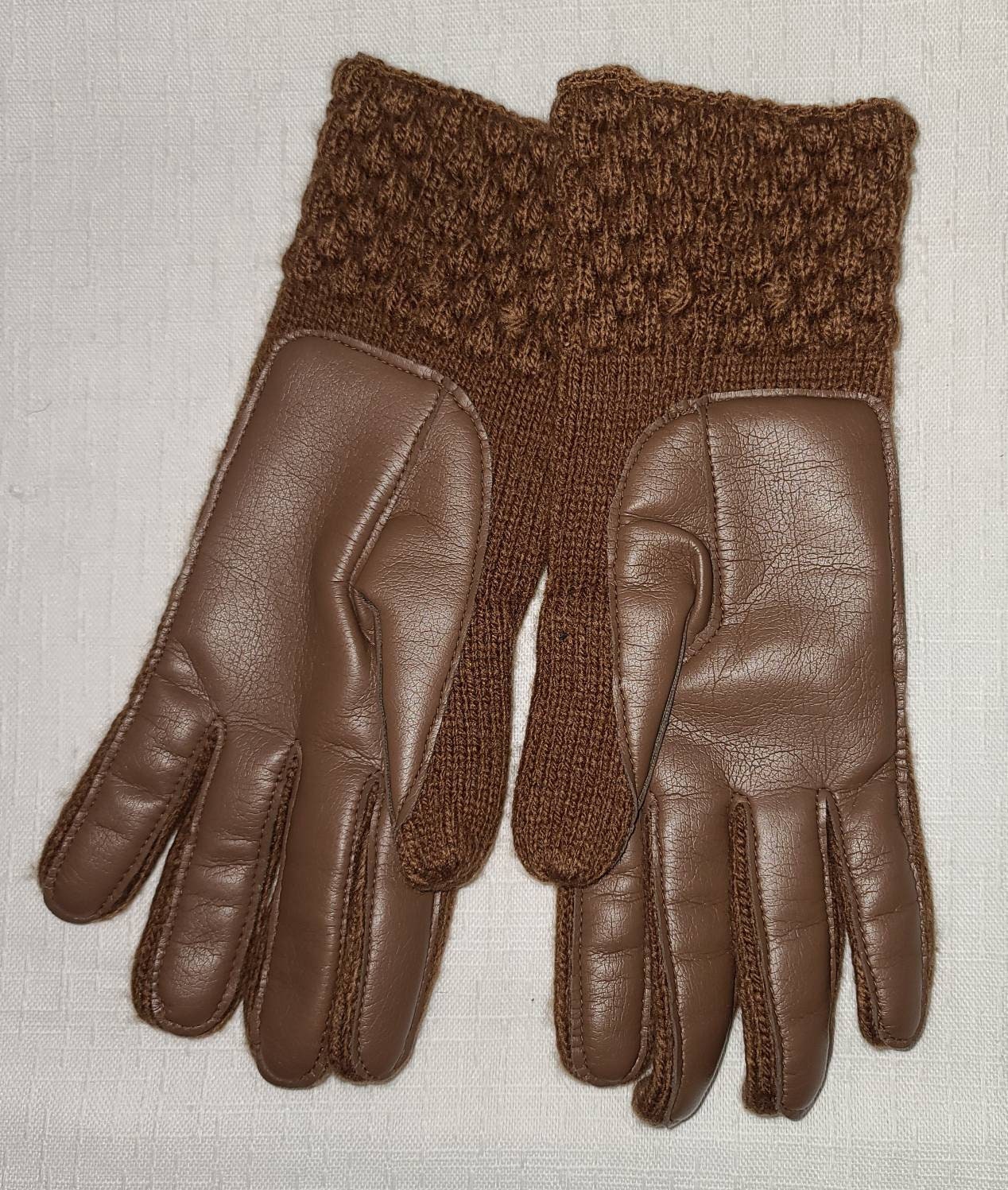 Vintage Knit Gloves 1970s Brown Acrylic Knit Gloves Vinyl Palms Mittens Boho 7 7.5