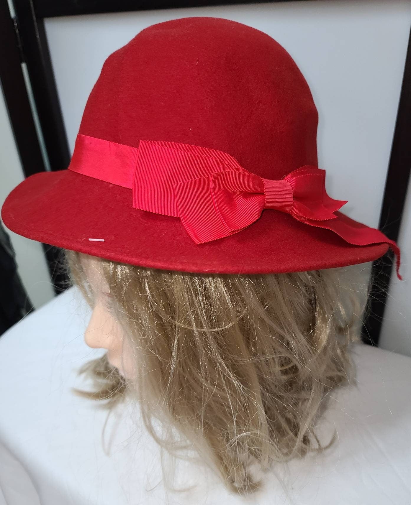 Vintage Red Hat 1960s 70s Red Felt Bowler Hat Large Ribbon Bow Rockabilly Boho Art Deco 22 in.