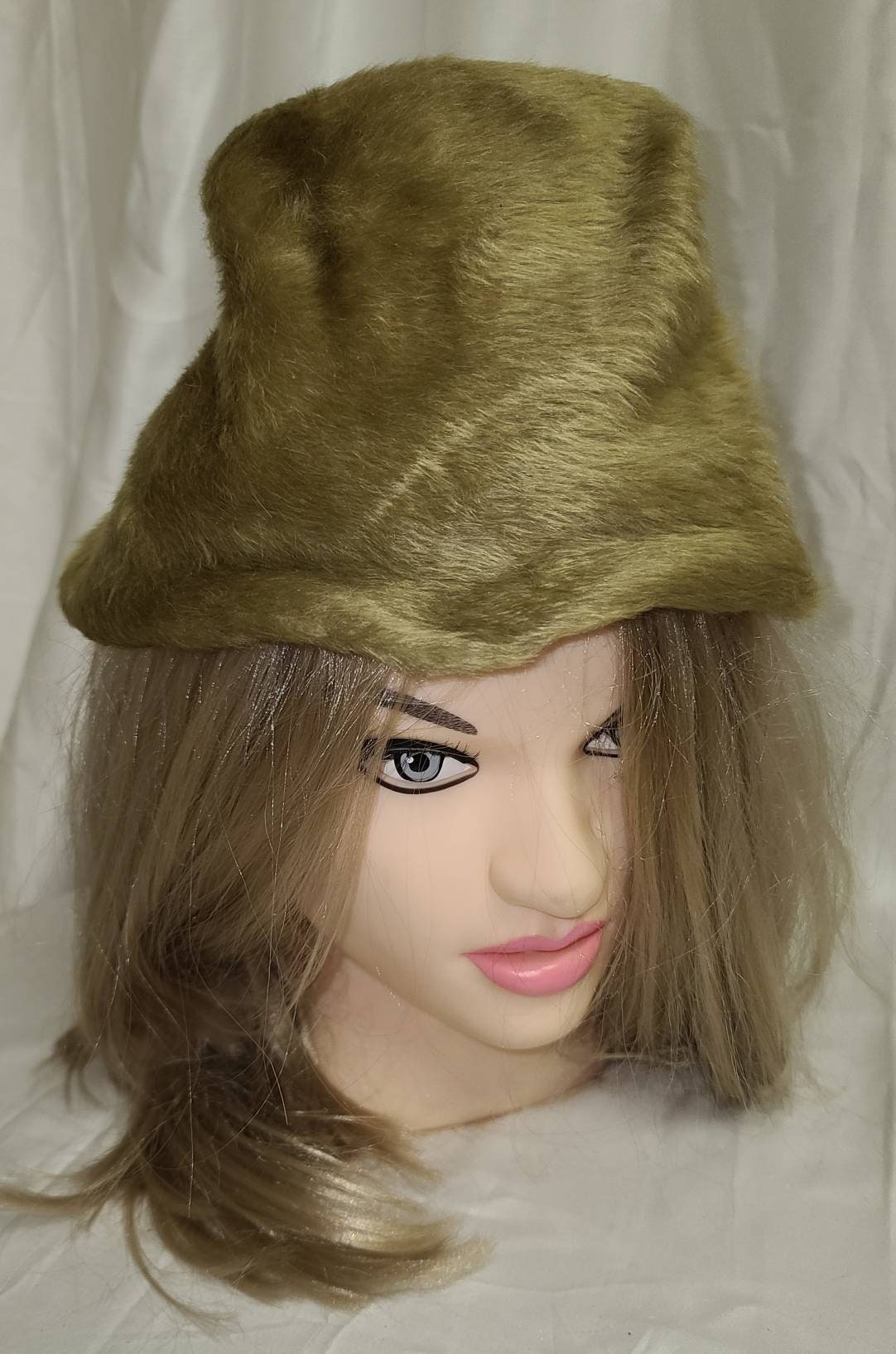SALE Vintage Sculptural Hat 1950s 60s Chartreuse Green Furry Faux Fur Hat Large Back Loop Abstract German Rockabilly Mod  21.5 in.